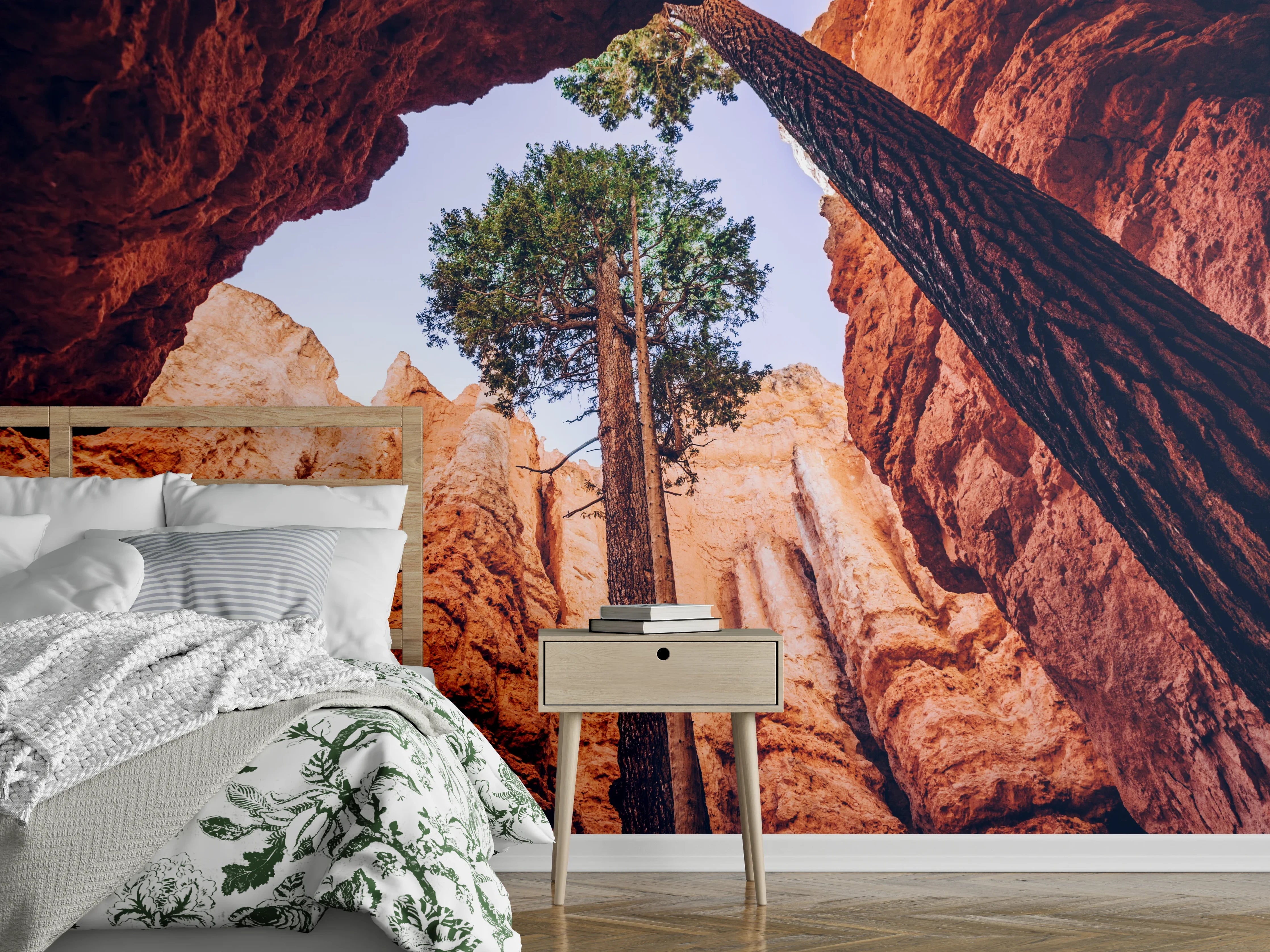 Wandverkleidung Schlafzimmer - Majestätische Bäume im Felsencanyon
