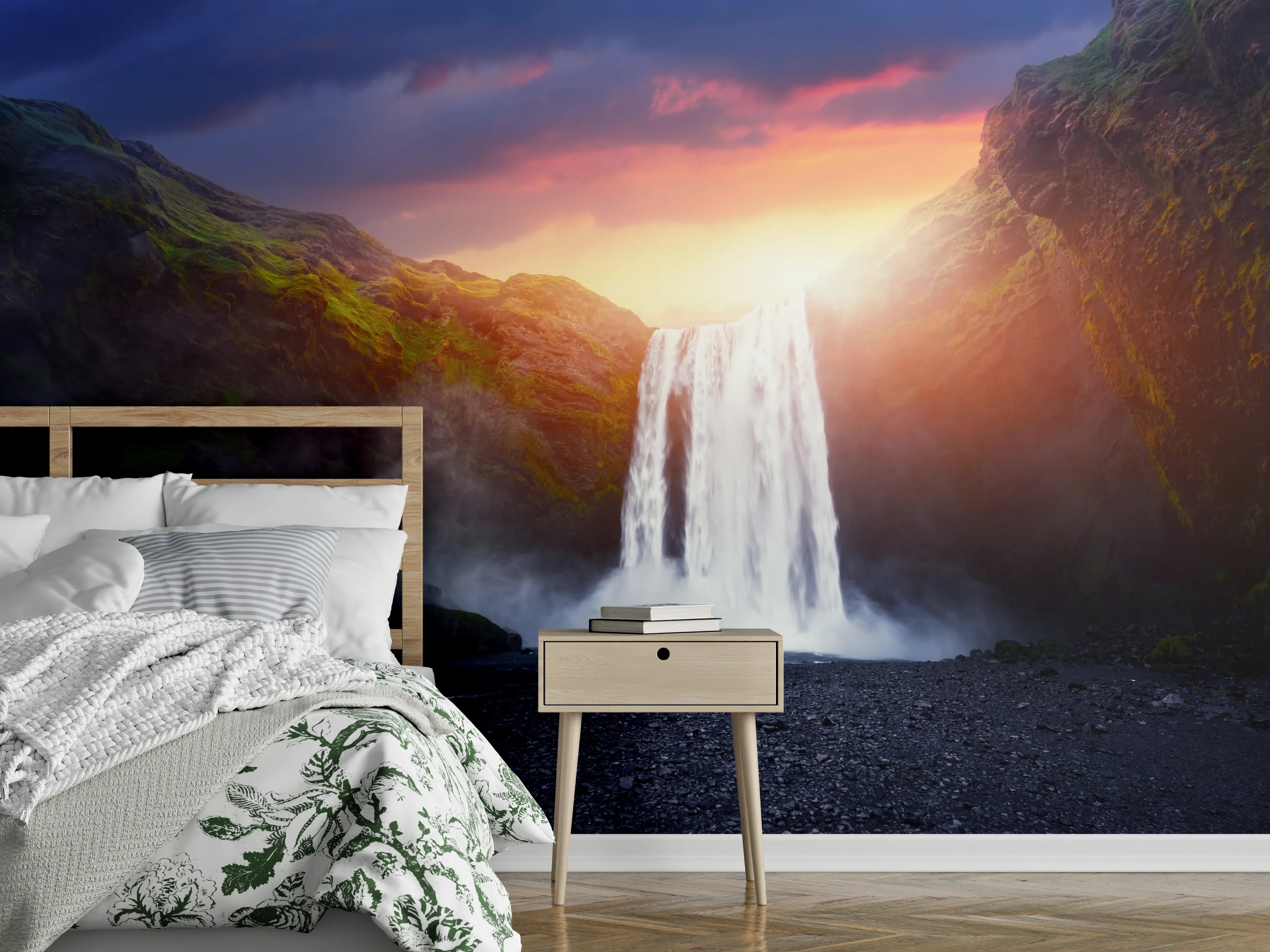 Wandverkleidung Schlafzimmer - Majestätischer Wasserfall Sonnenuntergang