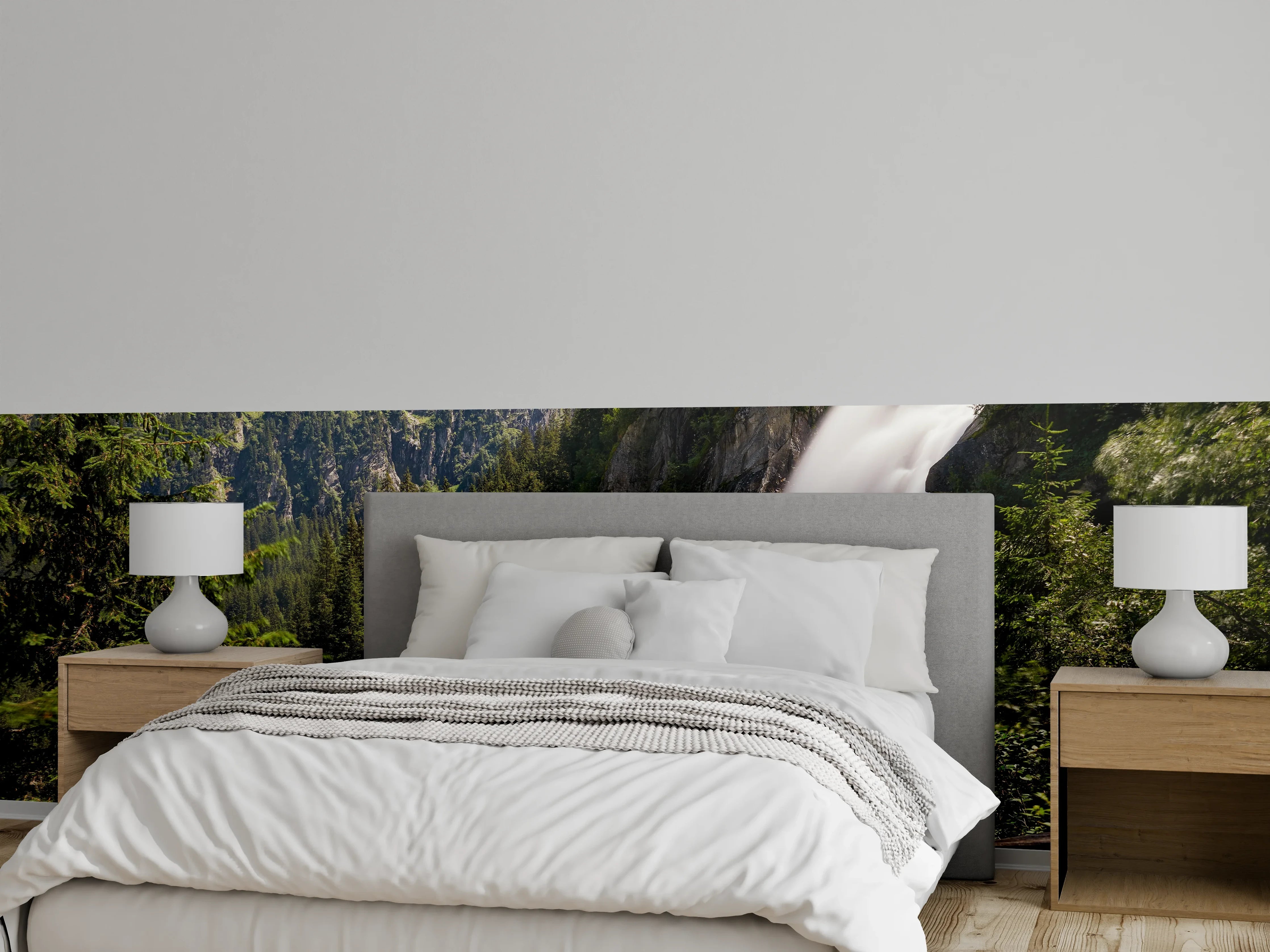 Wandverkleidung Schlafzimmer - Majestätischer Wasserfall in den Alpen