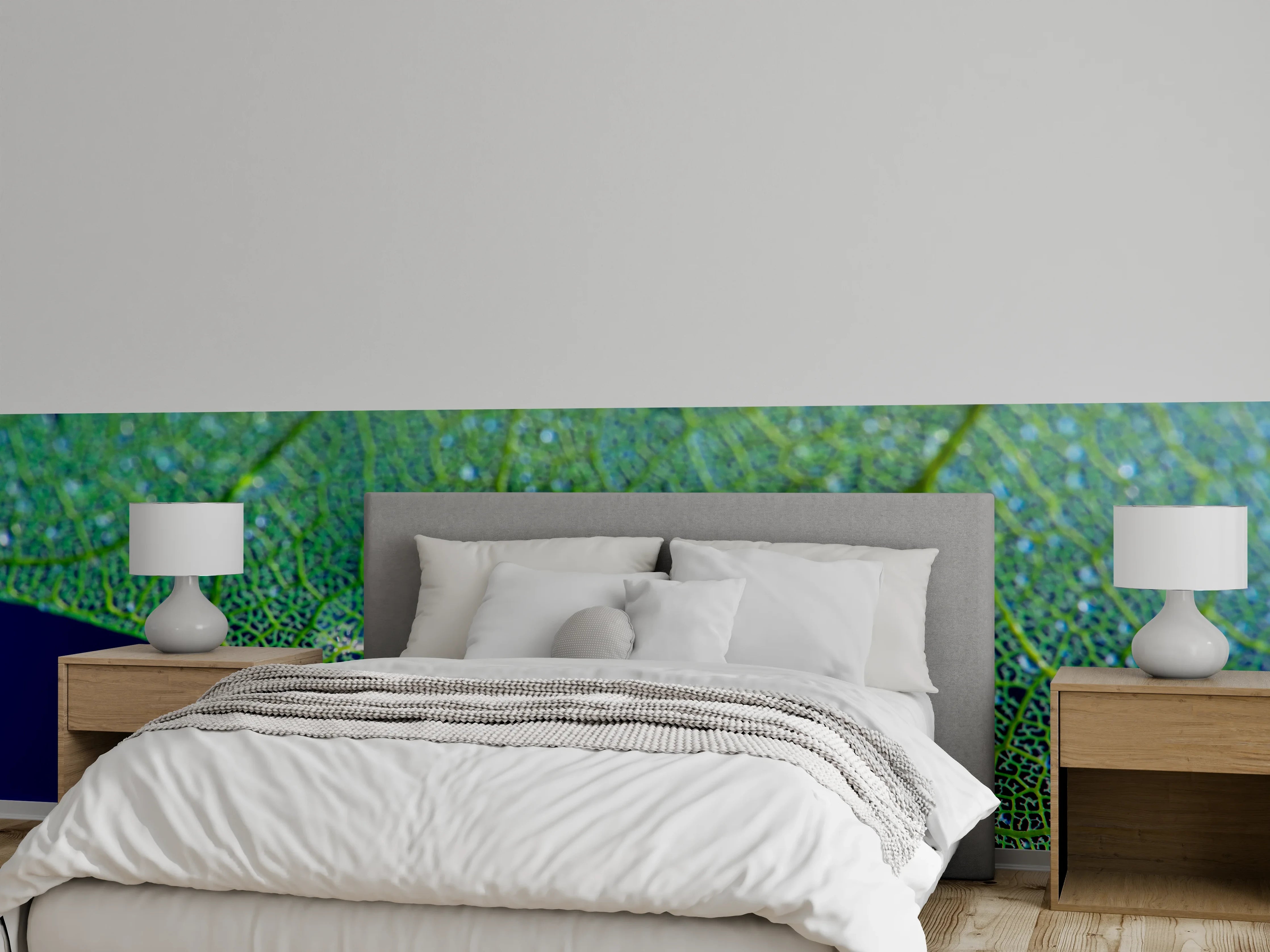 Wandverkleidung Schlafzimmer - Makroaufnahme: Tau auf grünem Blatt