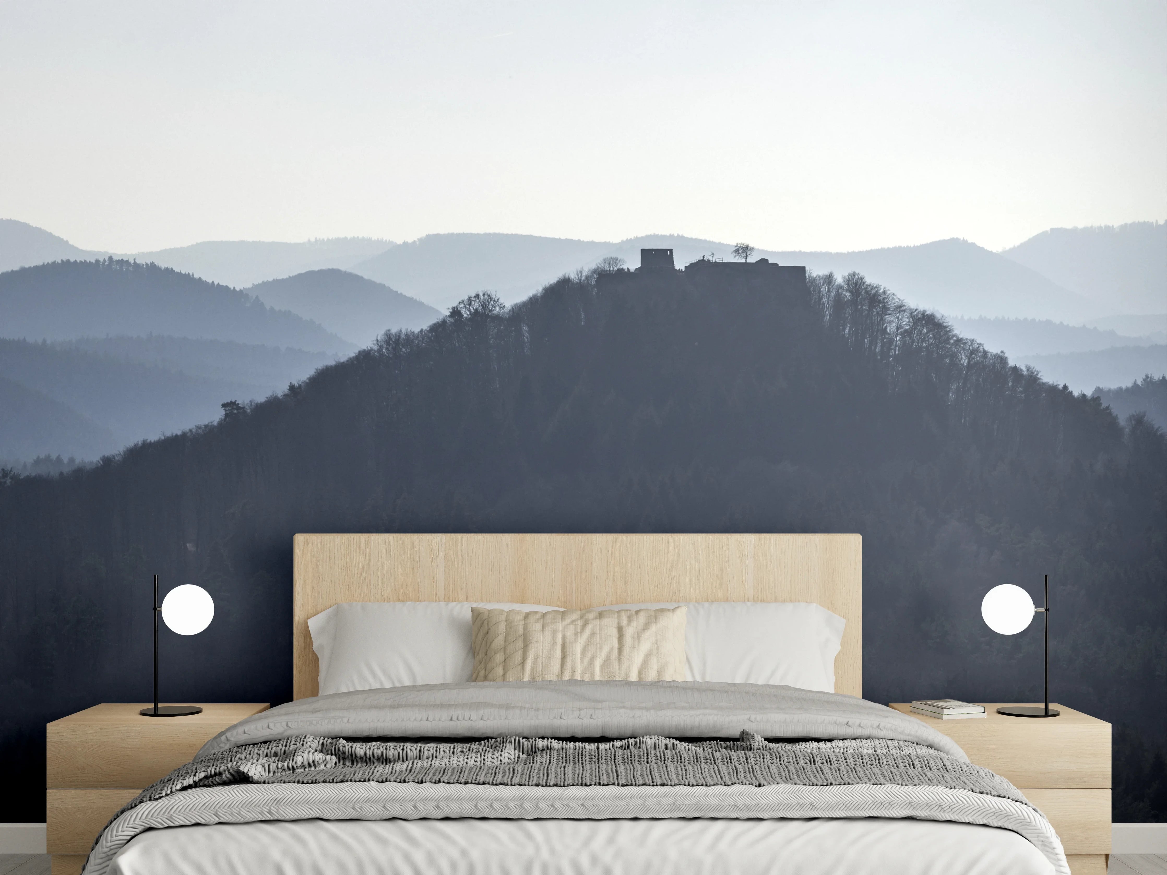 Wandverkleidung Schlafzimmer - Malerische Berglandschaft im Morgennebel