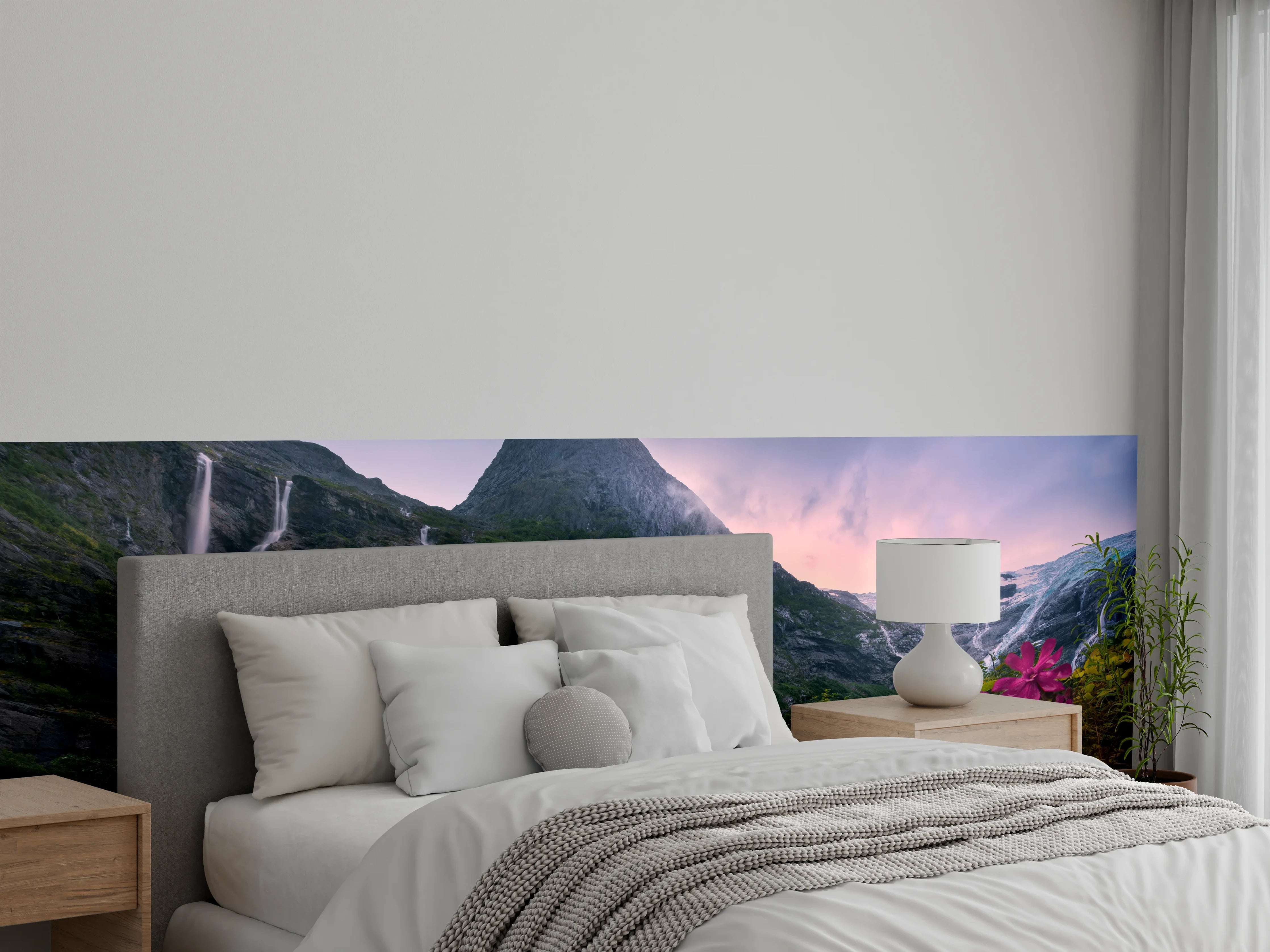 Wandverkleidung Schlafzimmer - Malerische Berglandschaft mit Wasserfall