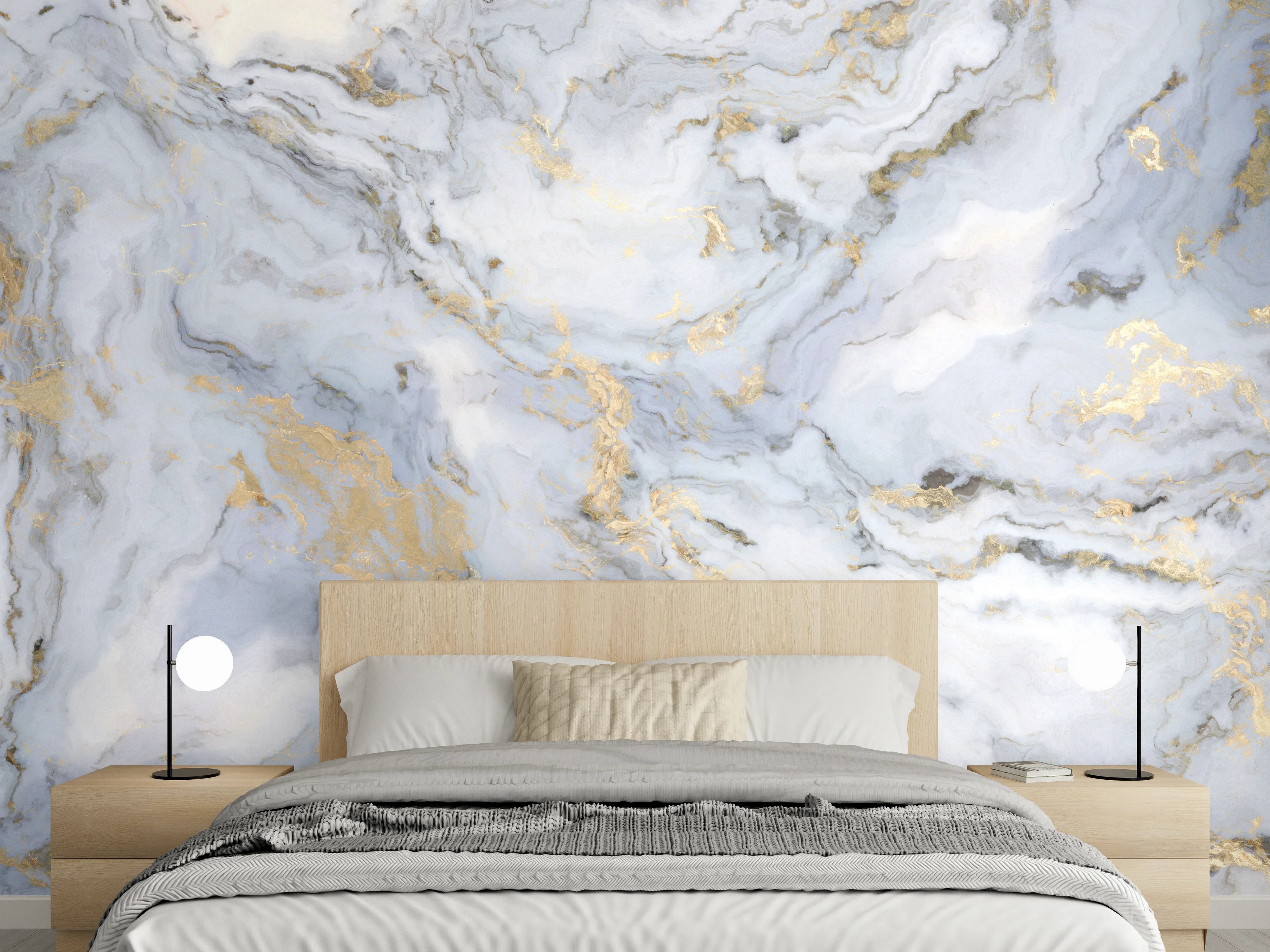 Wandverkleidung Schlafzimmer - Marmoroptik Weiß mit goldenen Akzenten