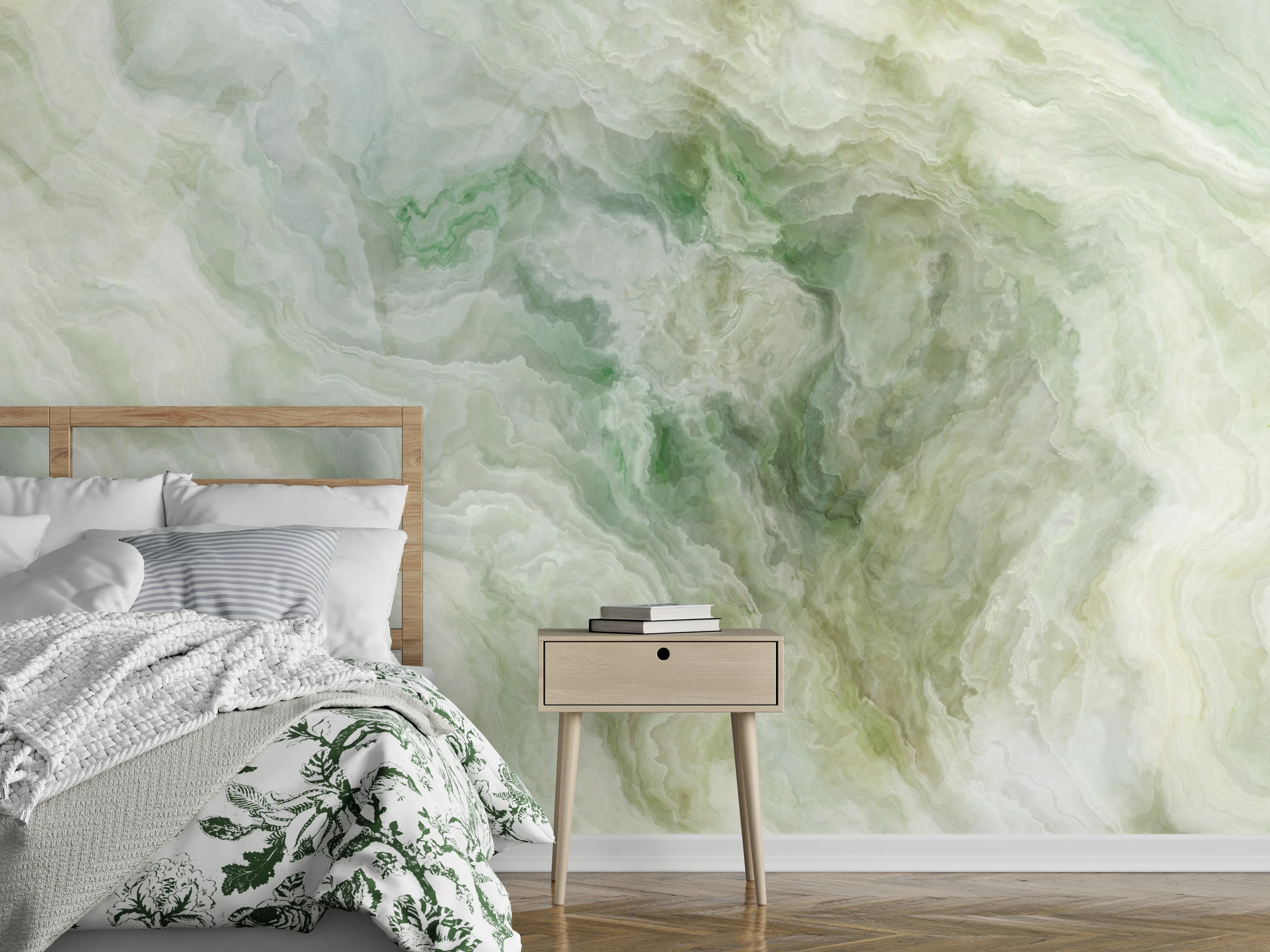 Wandverkleidung Schlafzimmer - Marmoroptik in sanftem Weiß-Grün