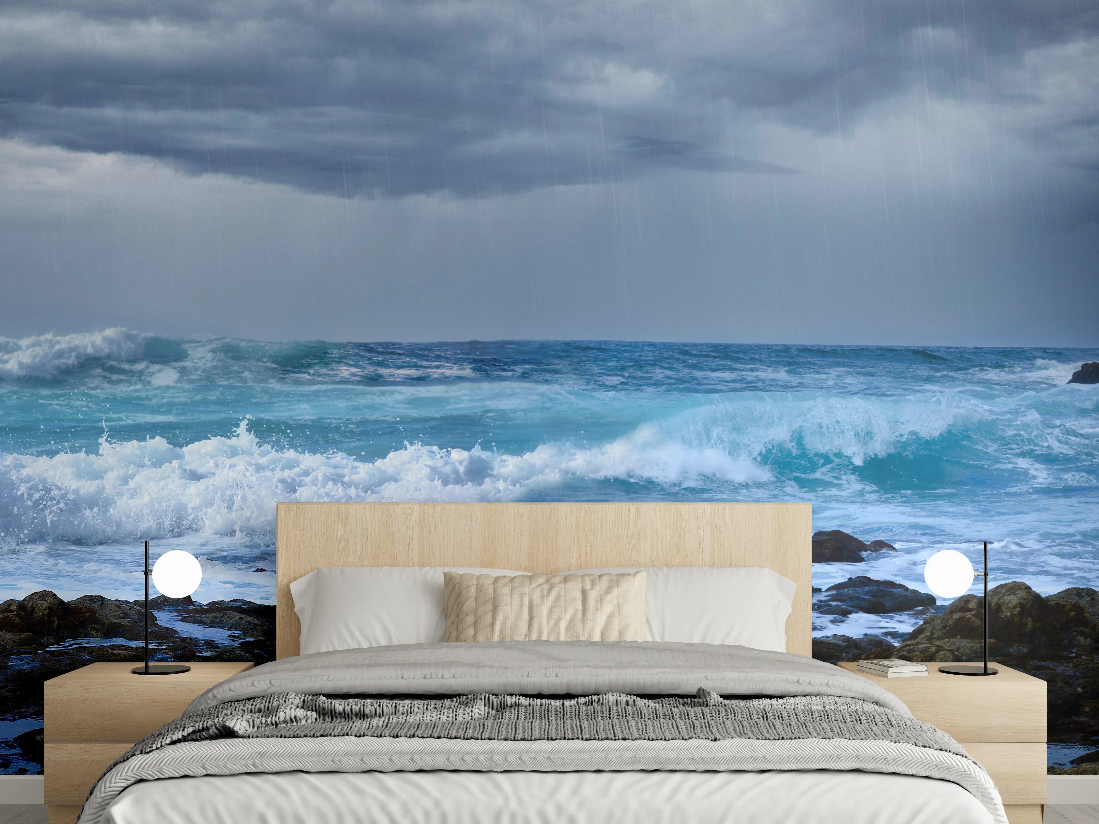 Wandverkleidung Schlafzimmer - Meeresküste mit dunklen Regenwolken und stürmischer See