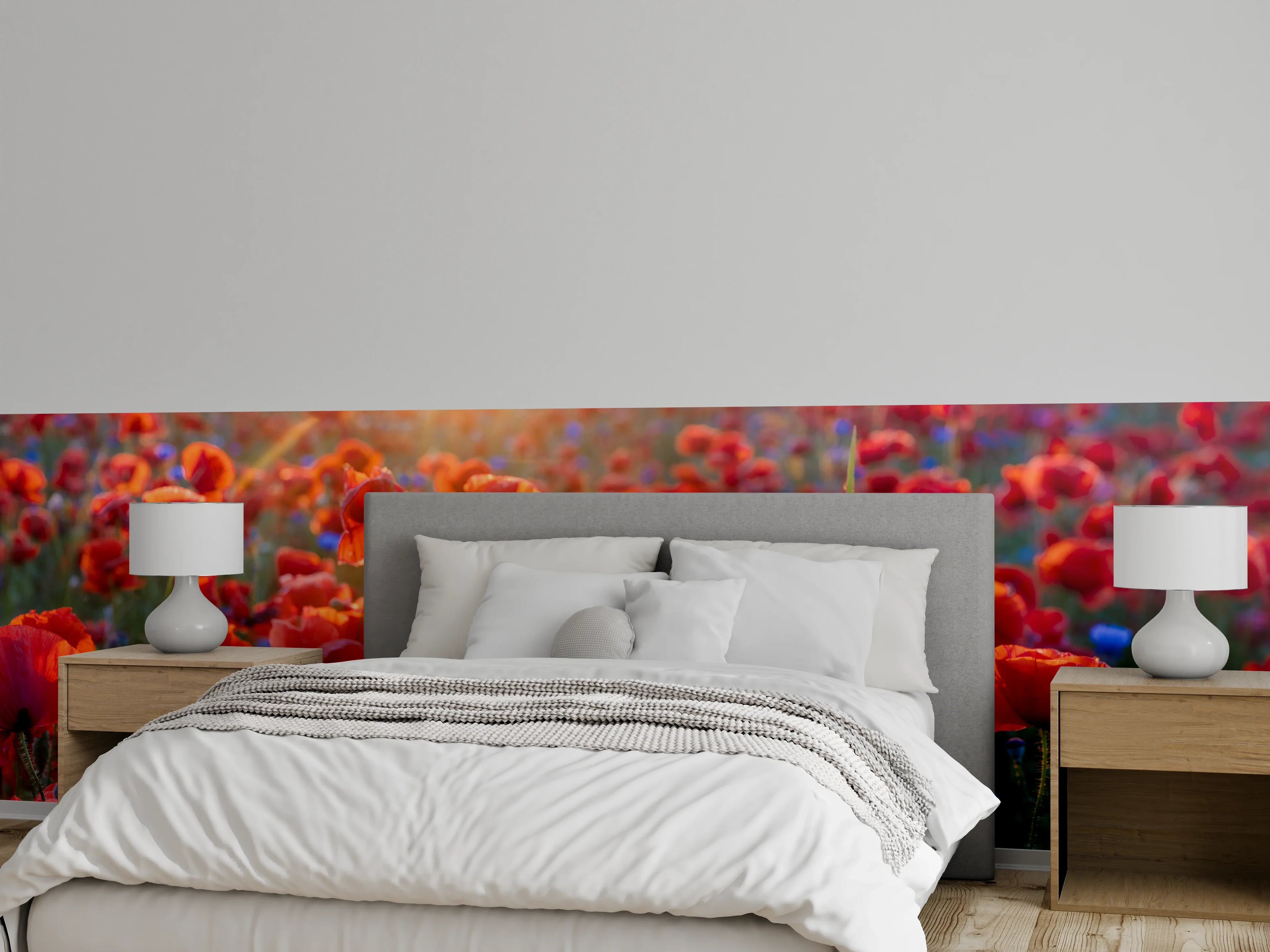 Wandverkleidung Schlafzimmer - Mohnwiese im Licht der untergehenden Sonne