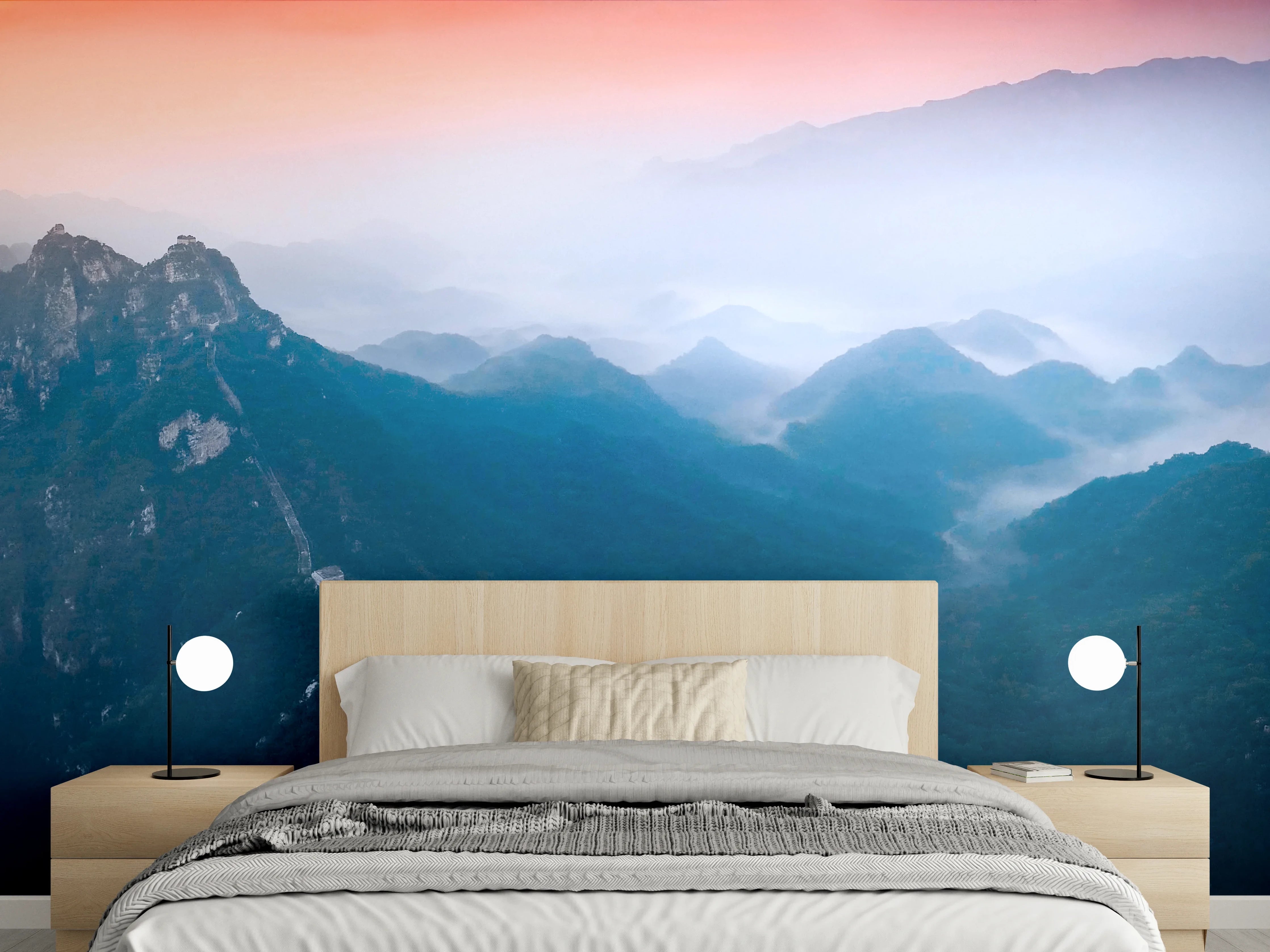 Wandverkleidung Schlafzimmer - Mystische Berglandschaft bei Sonnenaufgang