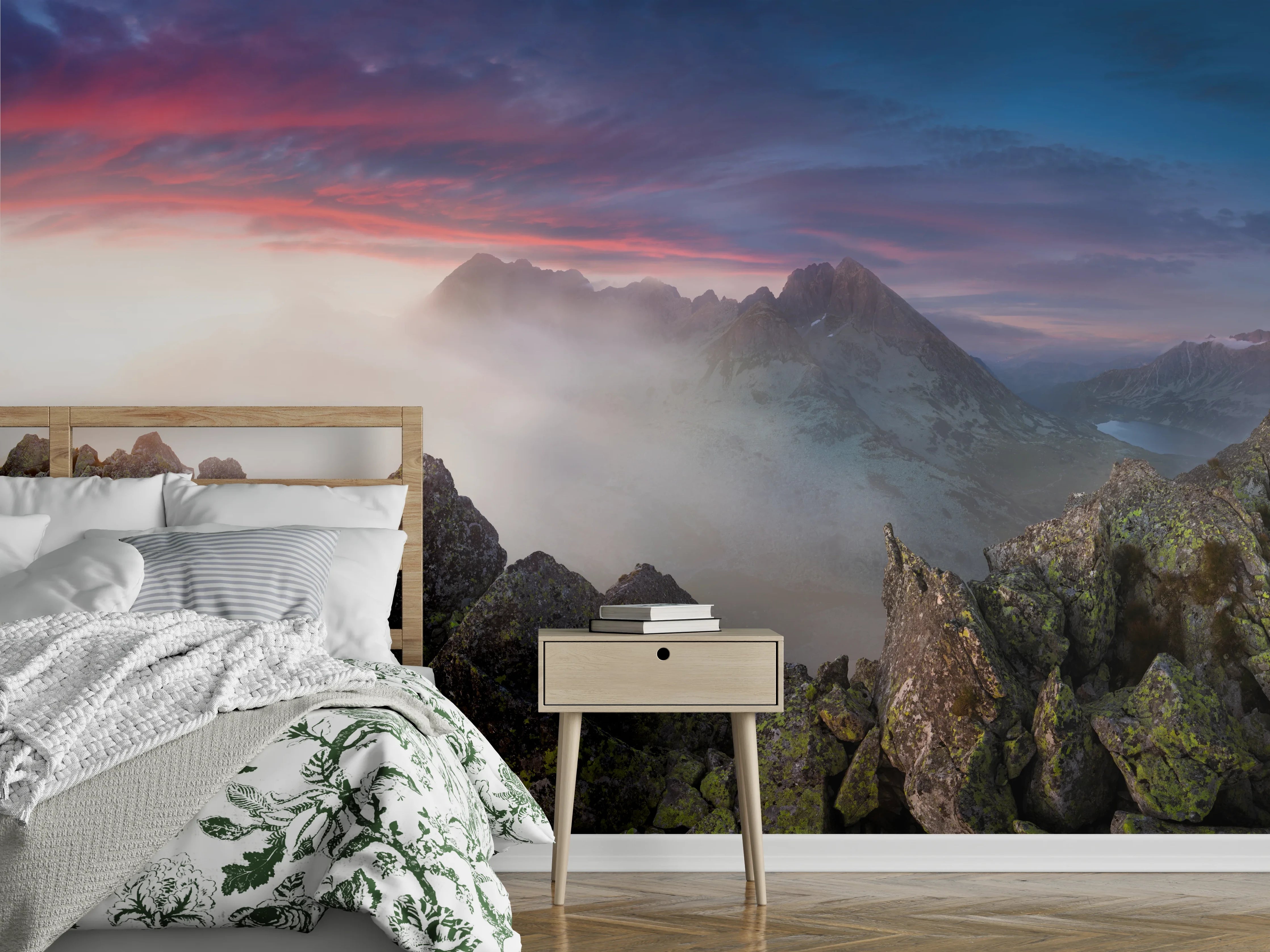 Wandverkleidung Schlafzimmer - Mystische Berglandschaft bei Sonnenuntergang