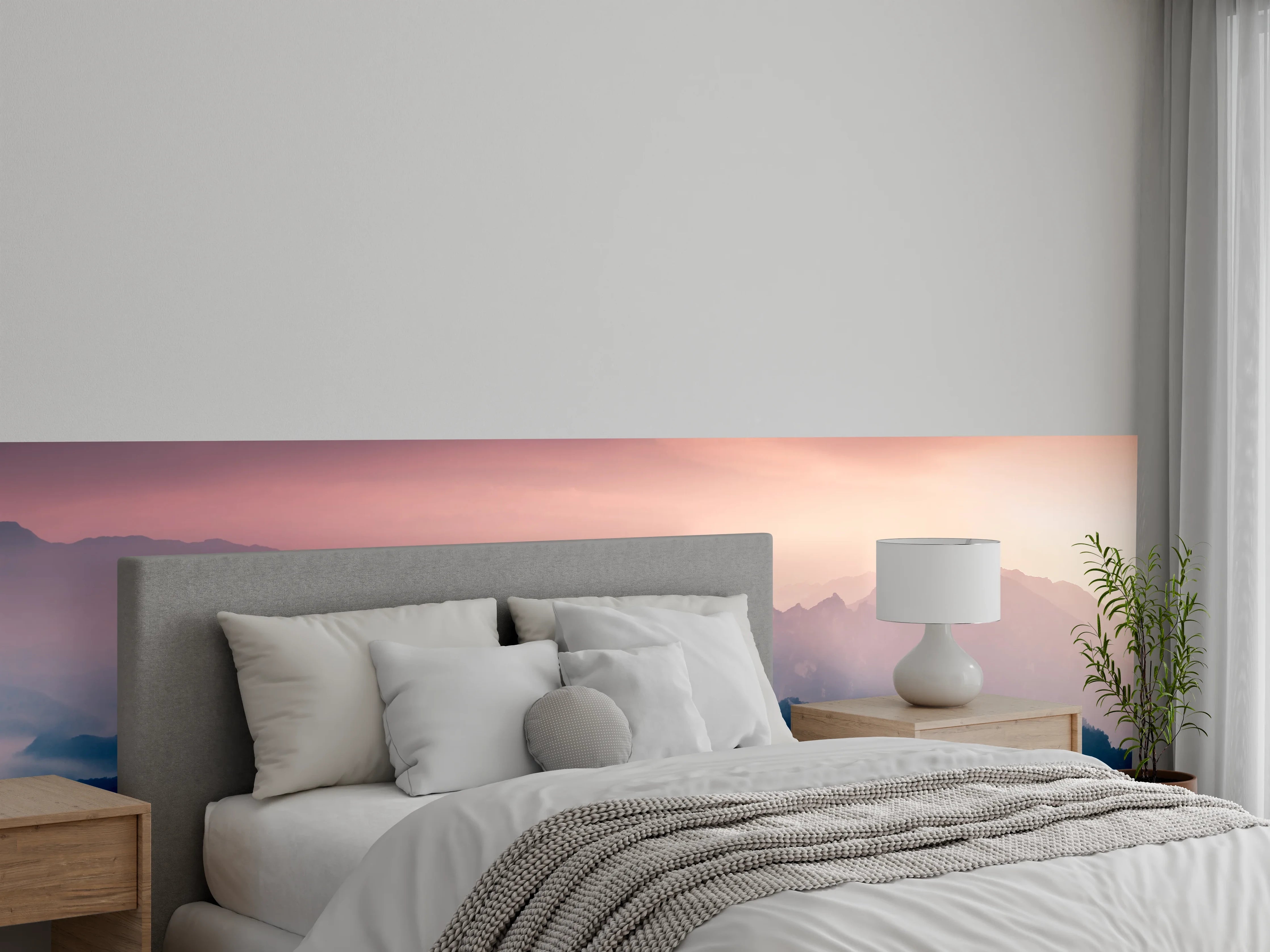 Wandverkleidung Schlafzimmer - Mystische Berglandschaft im Morgenlicht