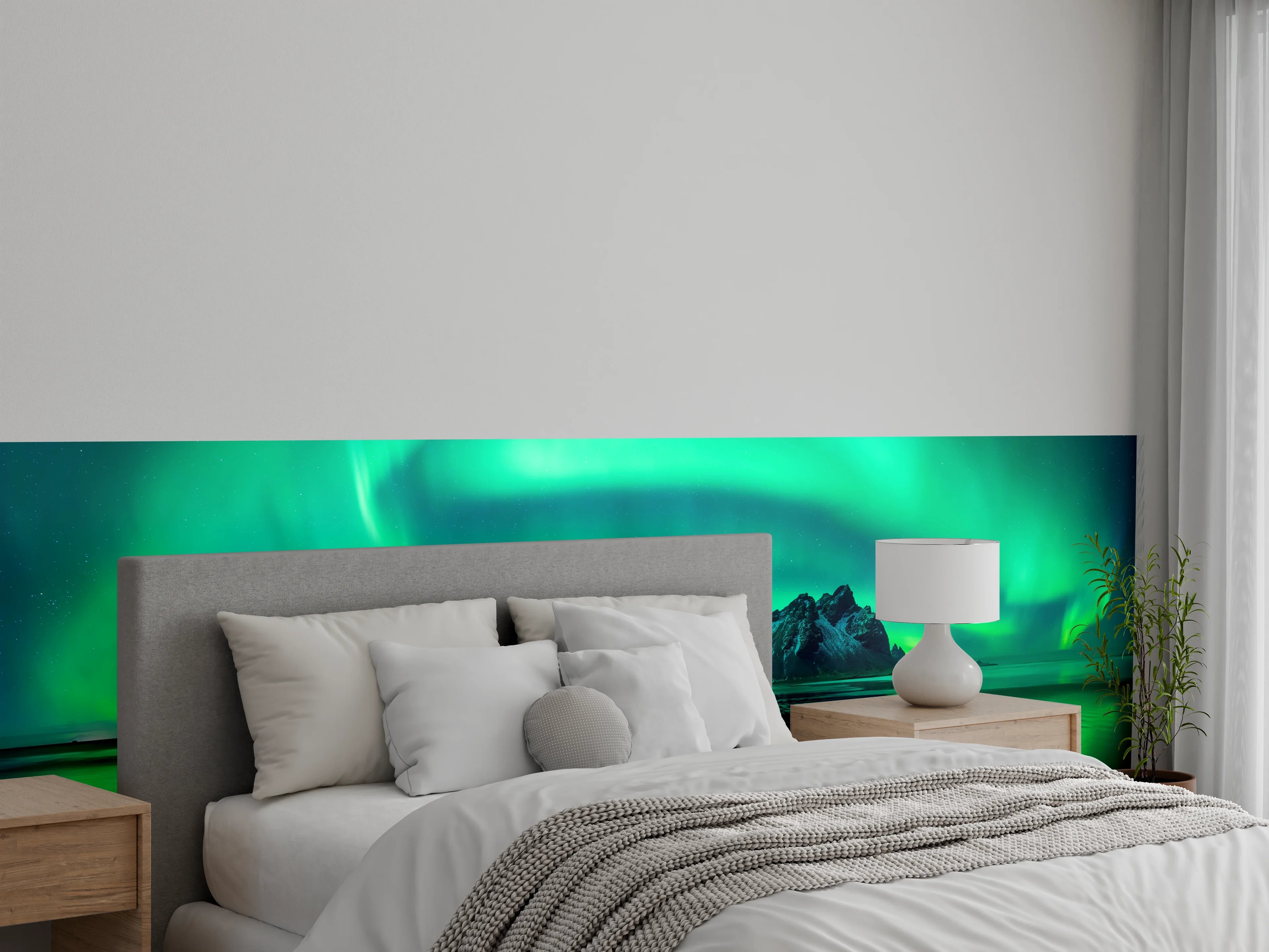 Wandverkleidung Schlafzimmer - Nordlicht über Berglandschaft Panorama