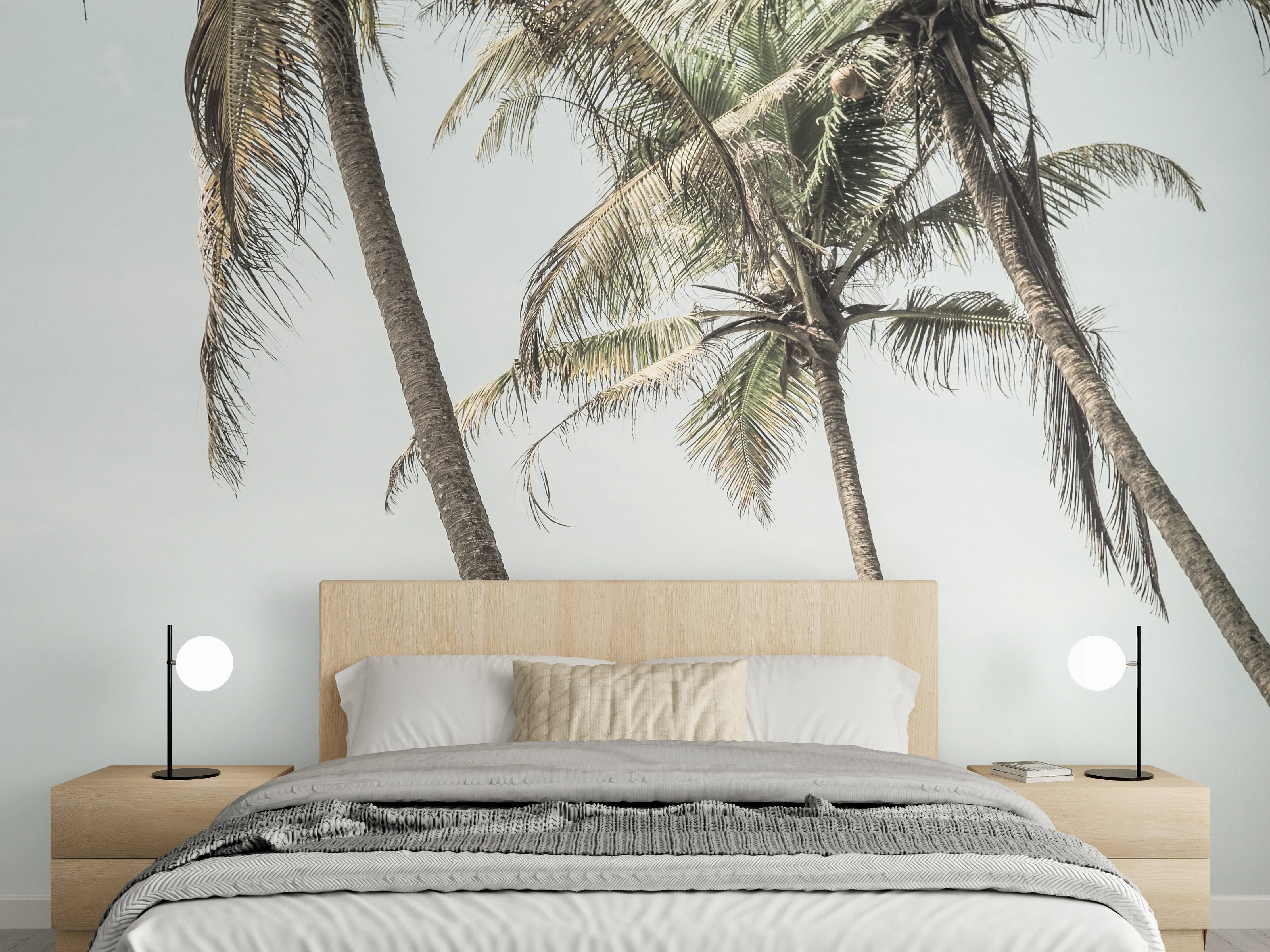 Wandverkleidung Schlafzimmer - Palmen am Strand in sanften Farben