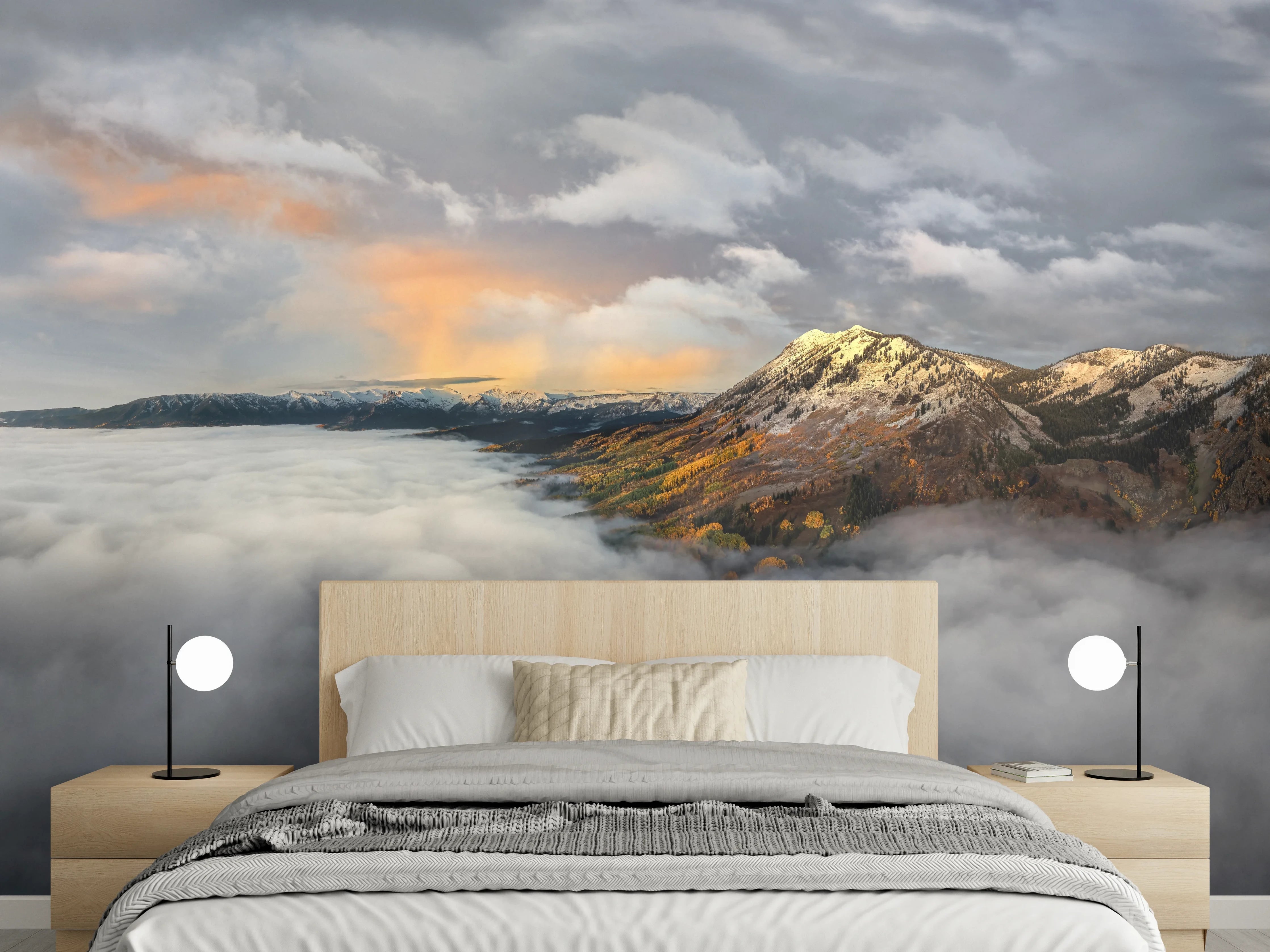 Wandverkleidung Schlafzimmer - Panorama Berge im Wolkenmeer Sonnenaufgang