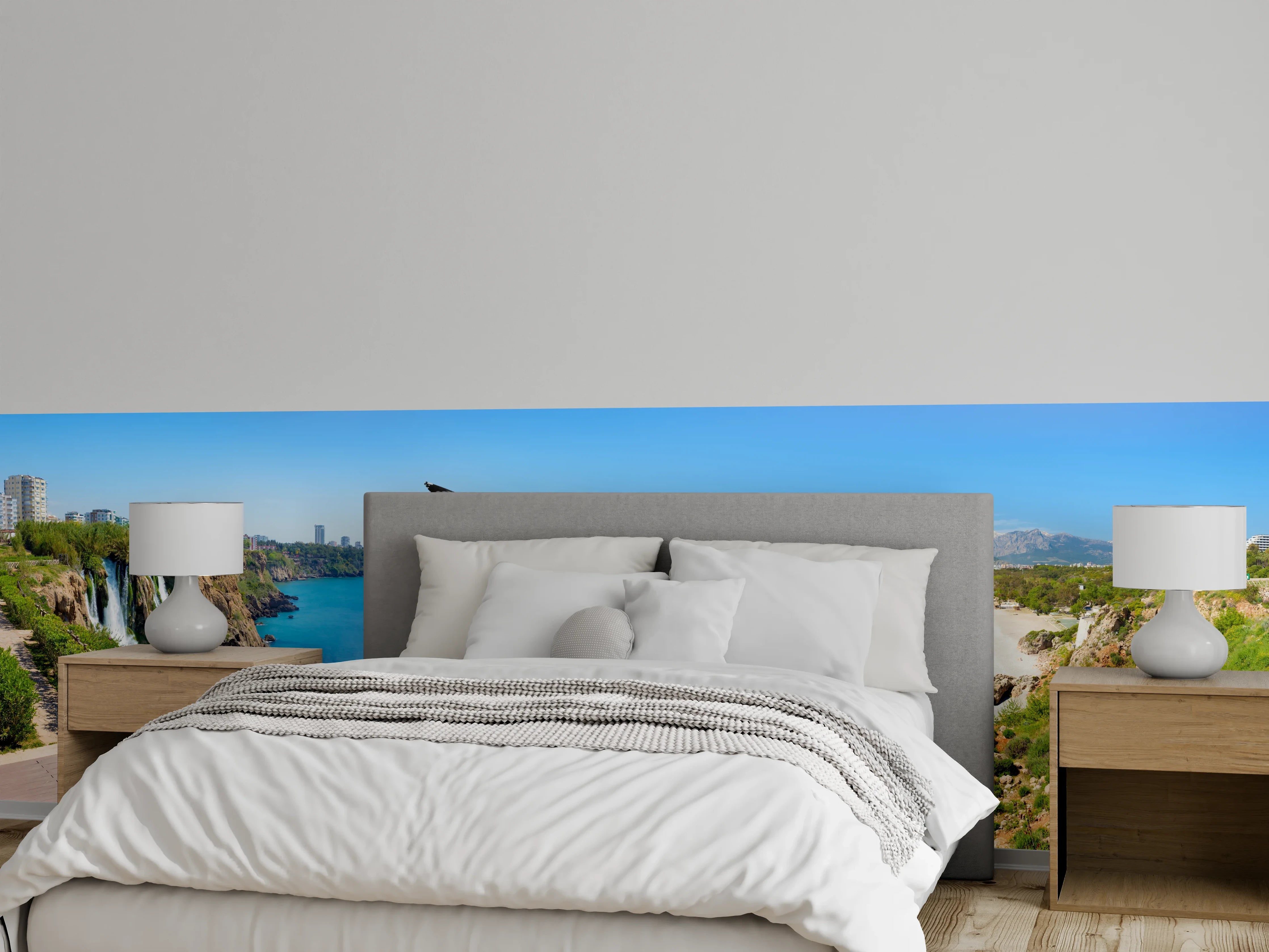 Wandverkleidung Schlafzimmer - Panorama-Strandblick mit Wasserfall und Möwe