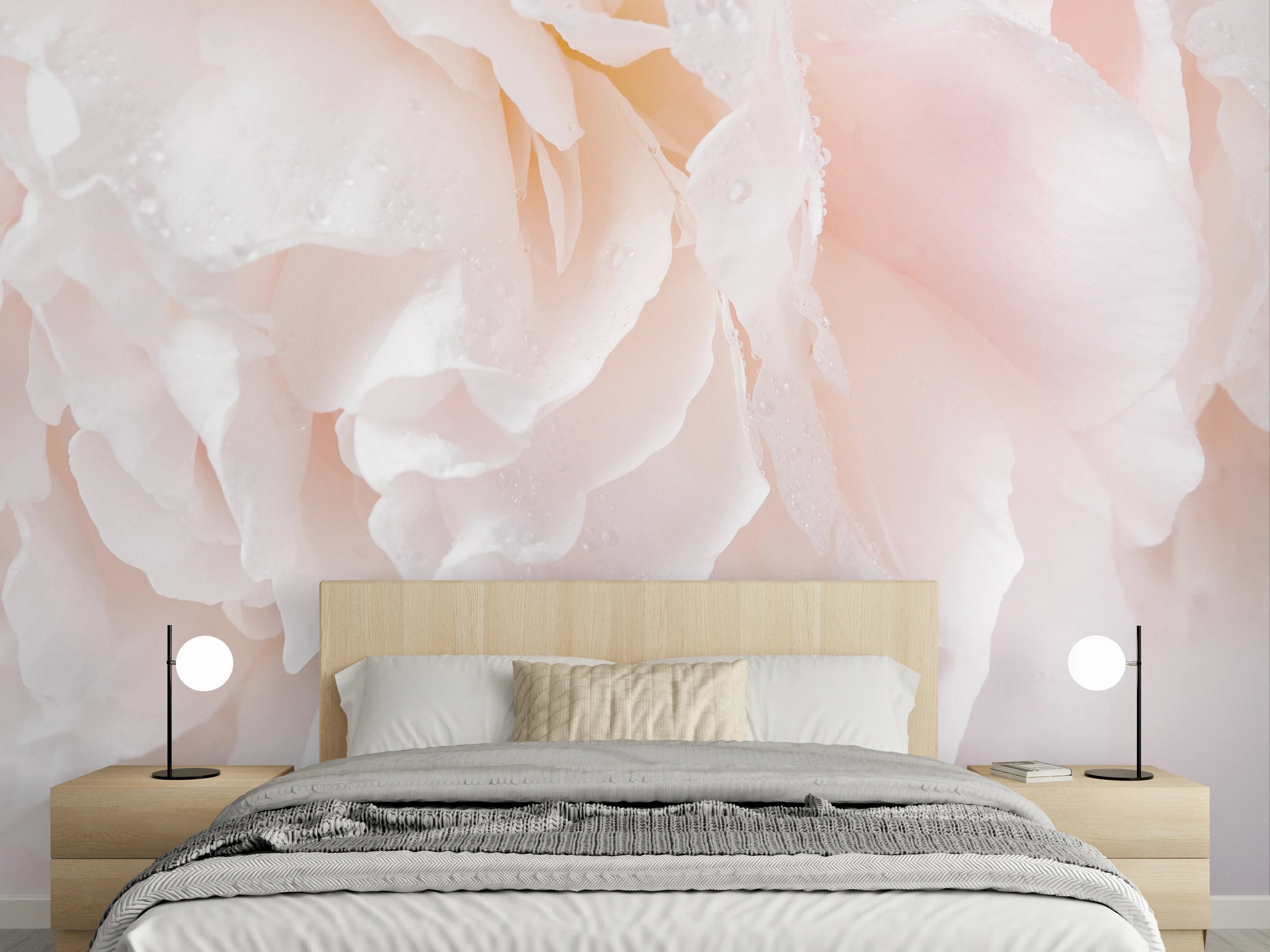 Wandverkleidung Schlafzimmer - Pfingstrosen in sanftem Grauweiß