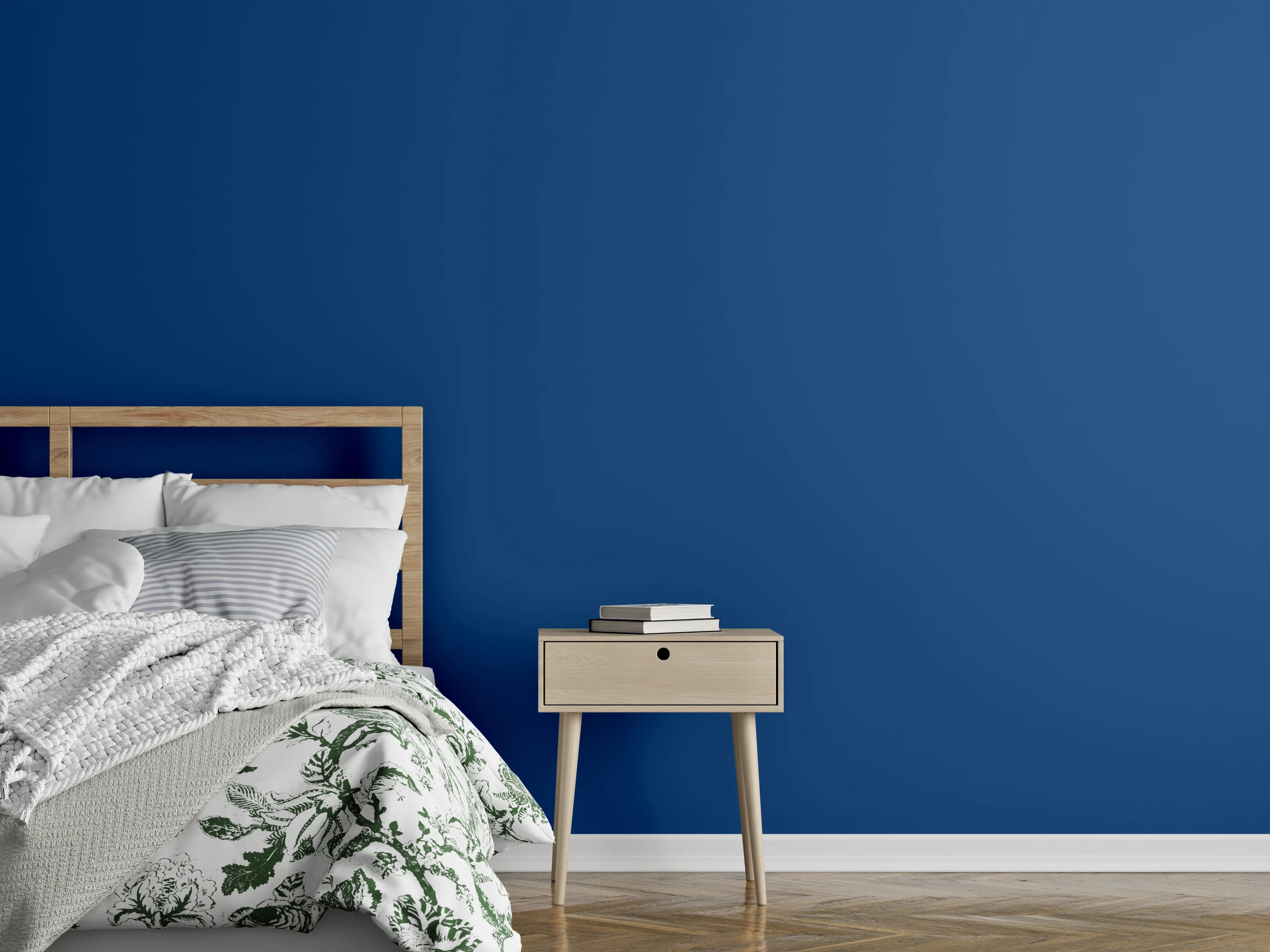 Wandverkleidung Schlafzimmer - RAL 5010 (Enzianblau)