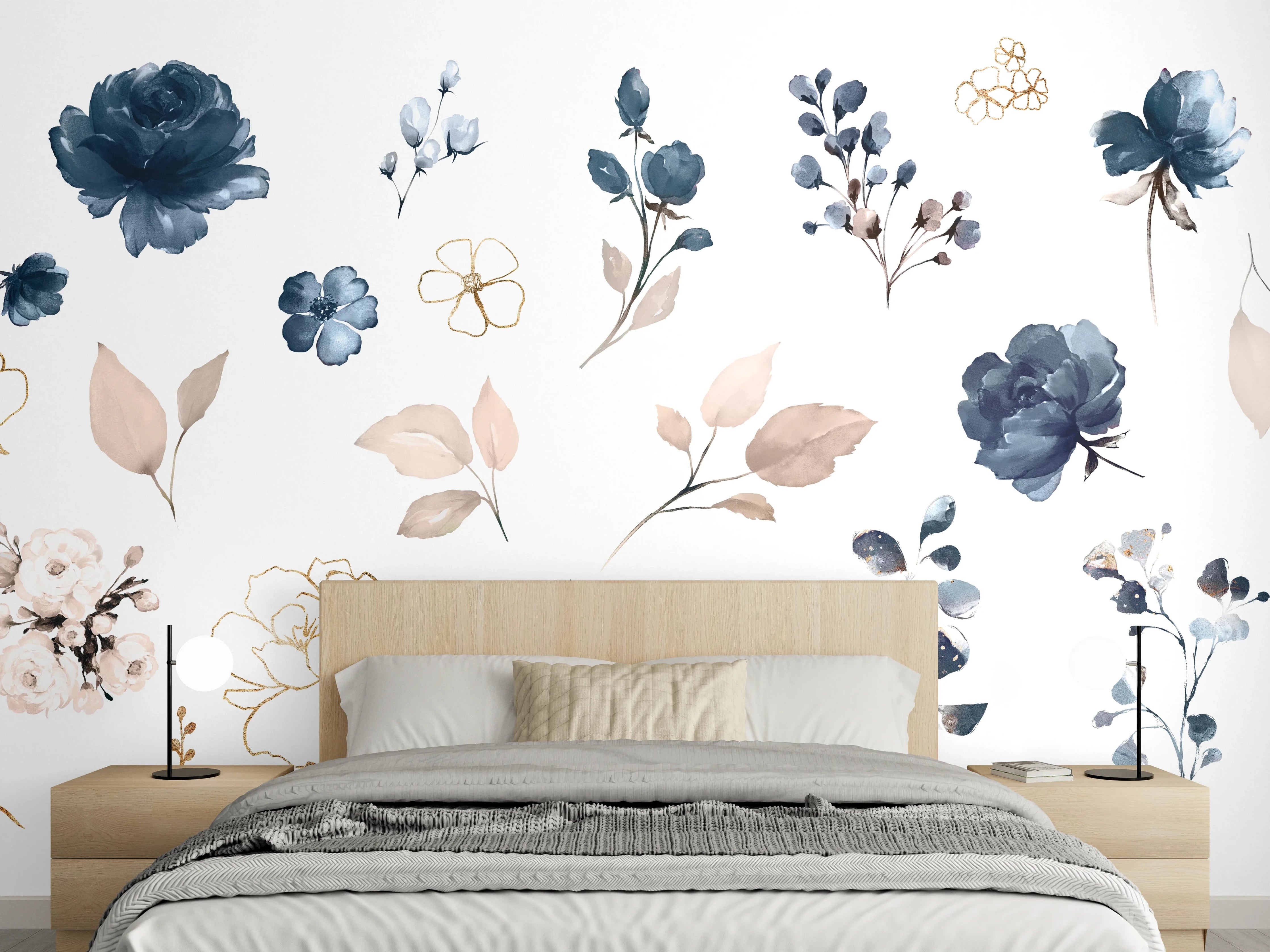 Wandverkleidung Schlafzimmer - Rosen im Aquarell-Design