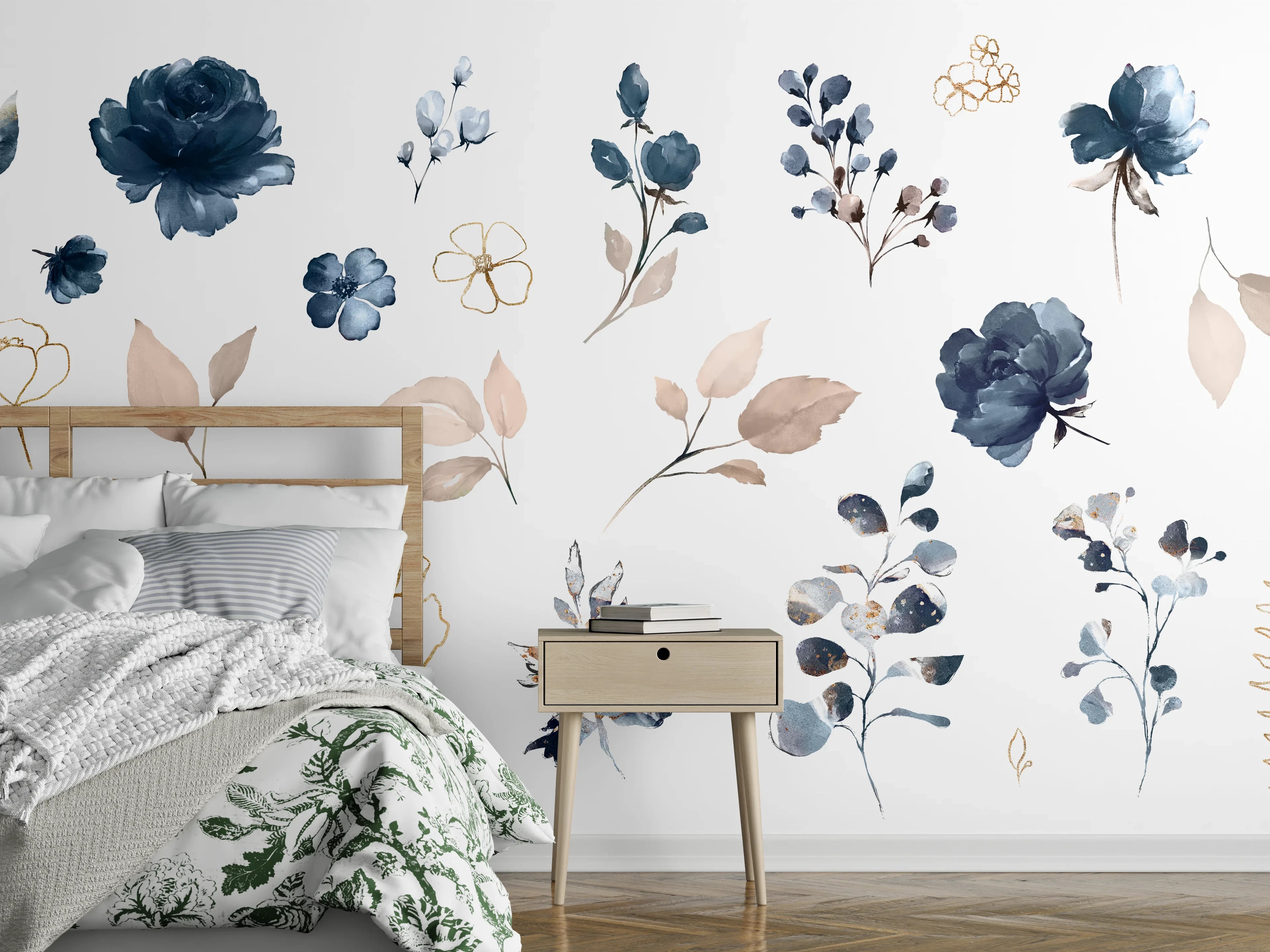 Wandverkleidung Schlafzimmer - Rosen im Aquarell-Design