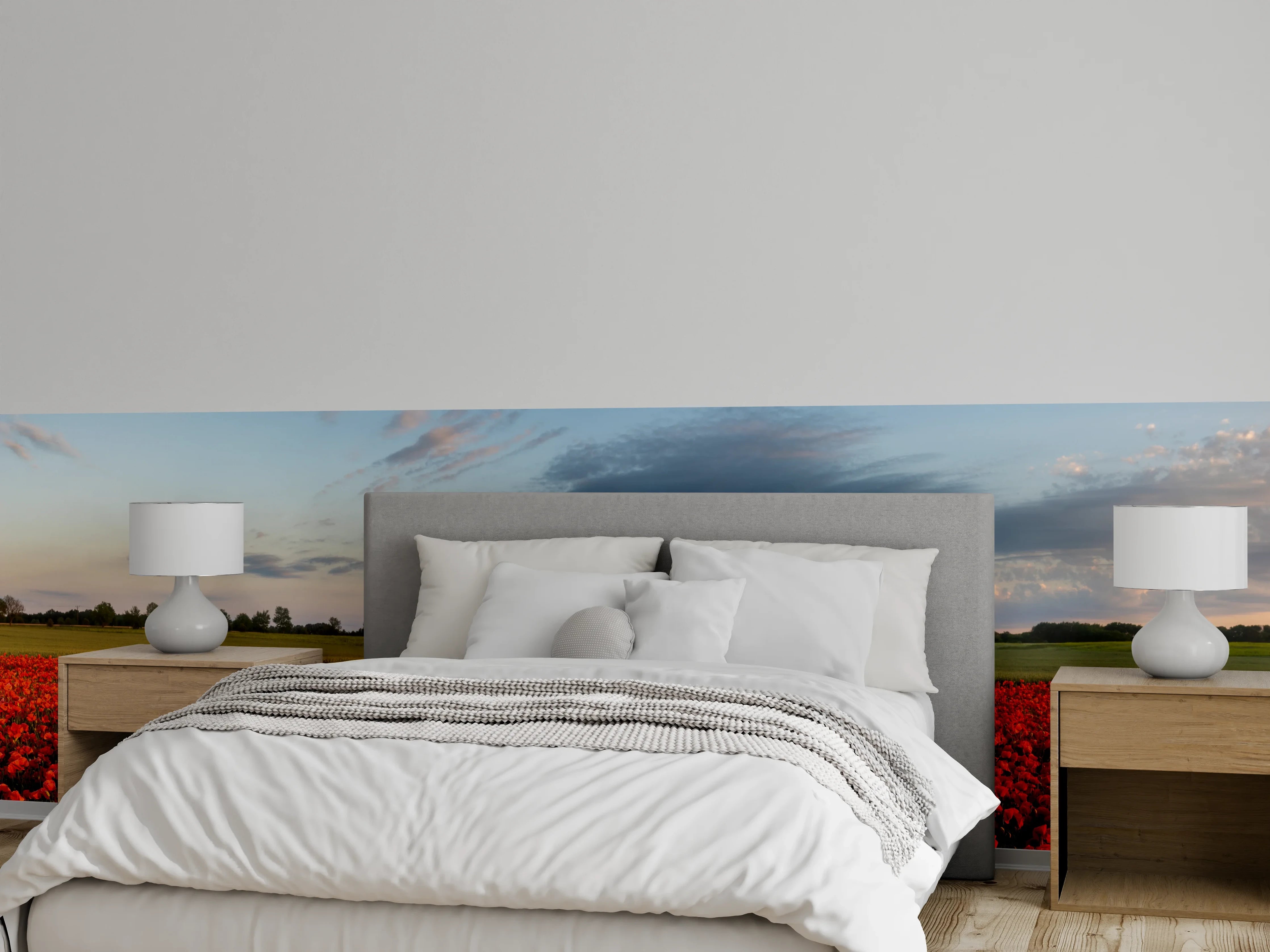 Wandverkleidung Schlafzimmer - Rotes Mohnfeld unter blauem Himmel