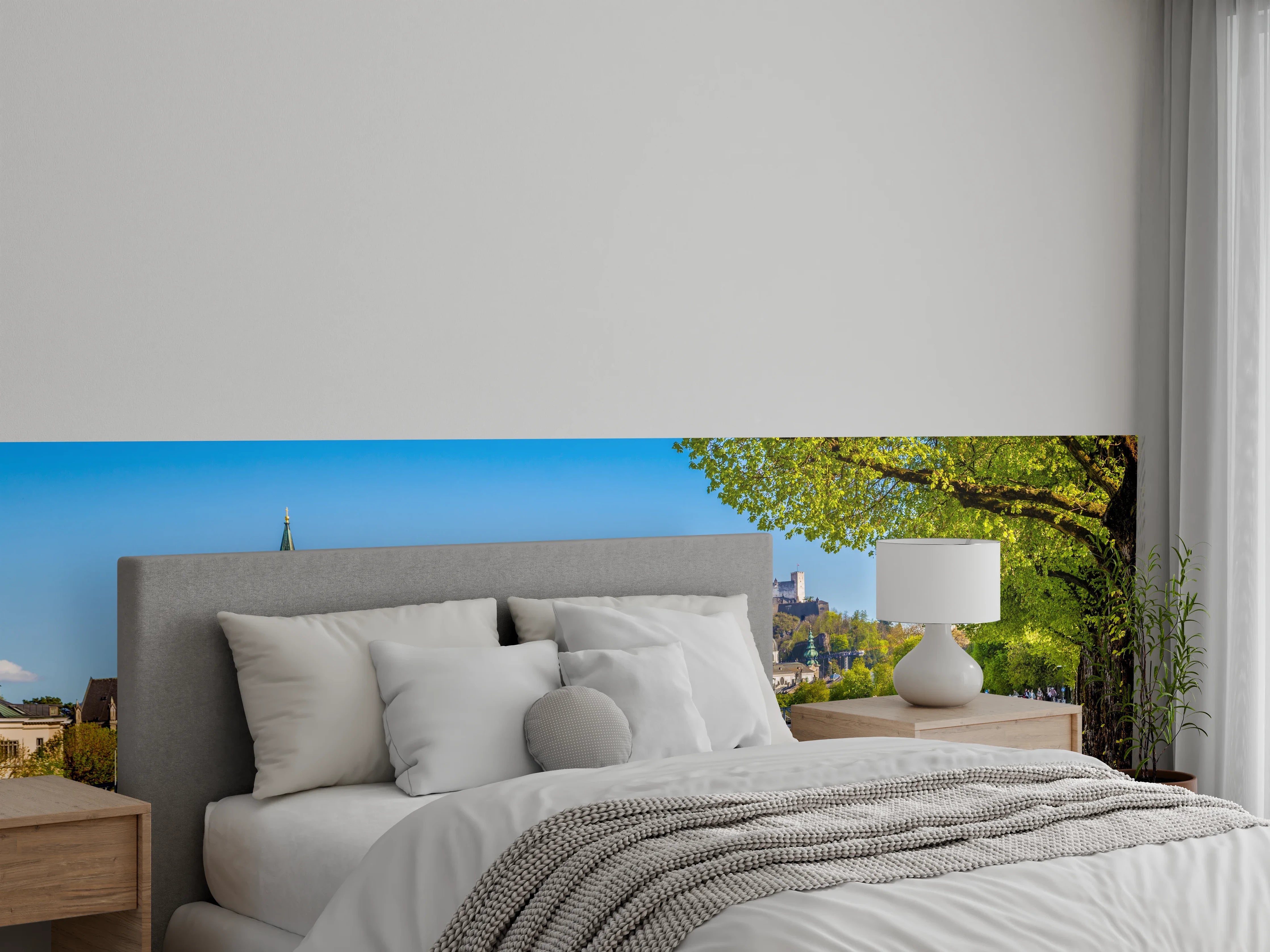 Wandverkleidung Schlafzimmer - Salzburg Panorama mit Burg im Frühling