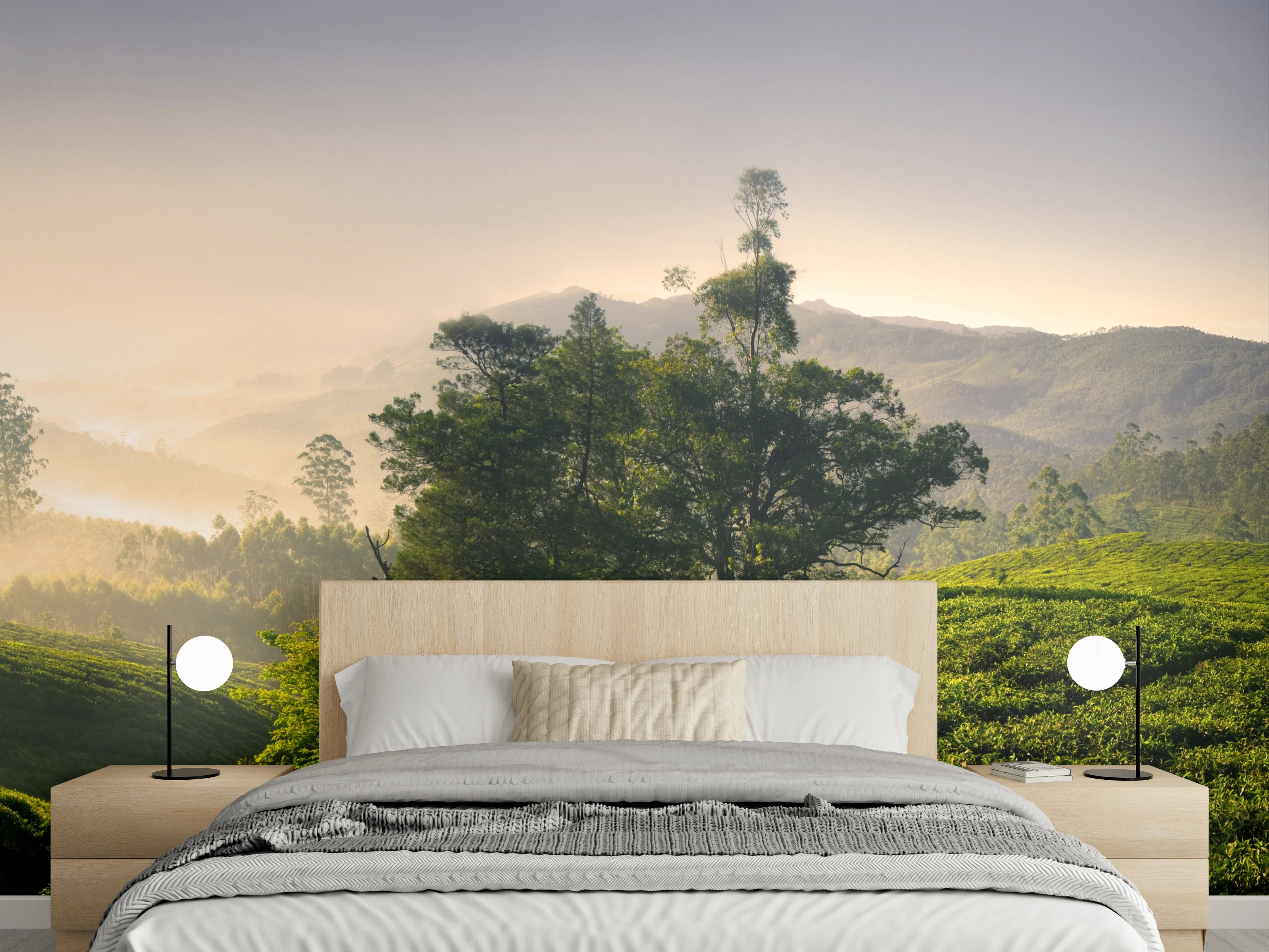 Wandverkleidung Schlafzimmer - Sanftes Morgenlicht in grüner Landschaft