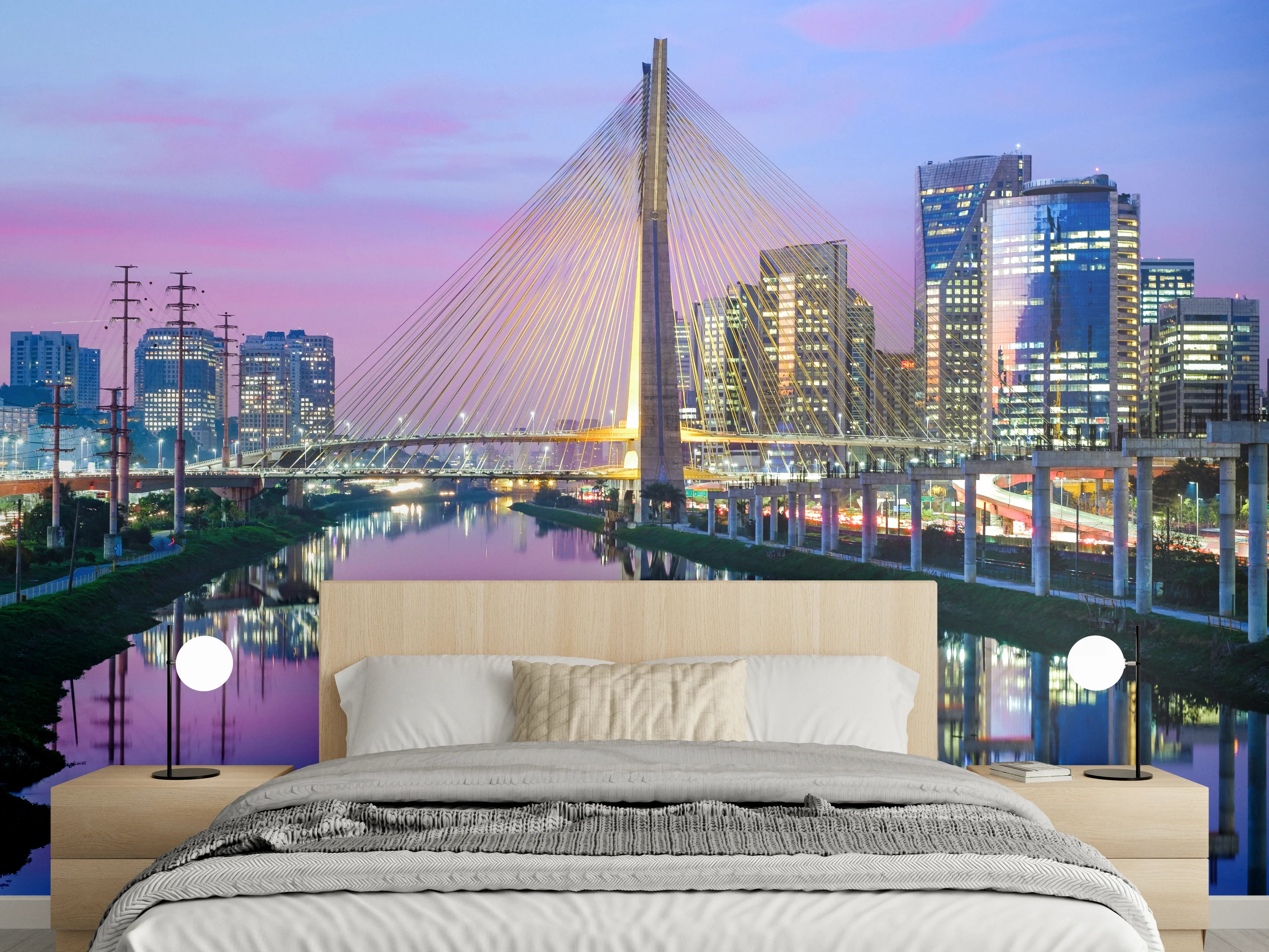 Wandverkleidung Schlafzimmer - São Paulo Skyline mit Brücke bei Dämmerung