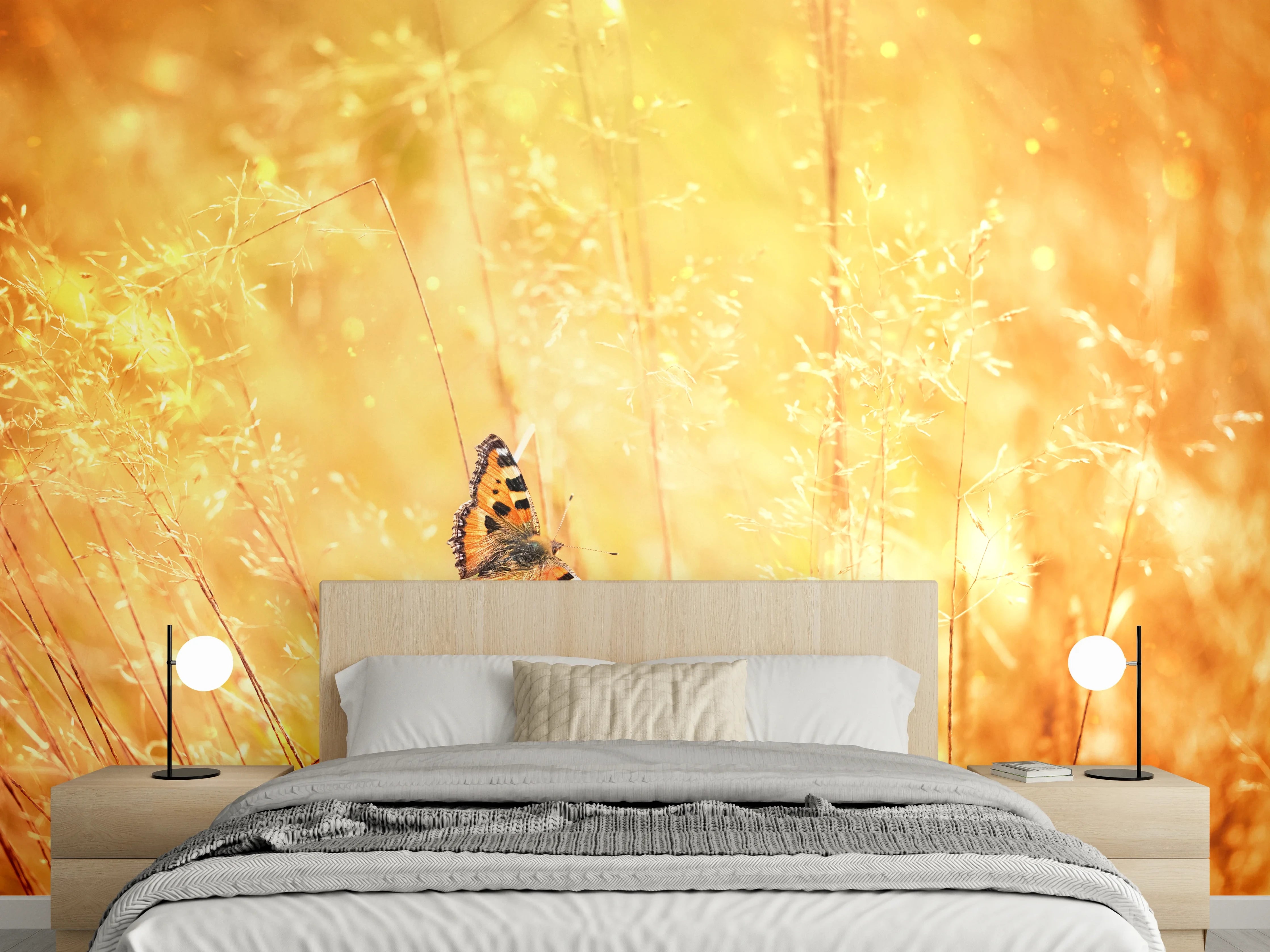 Wandverkleidung Schlafzimmer - Schmetterling im goldenen Sommergras