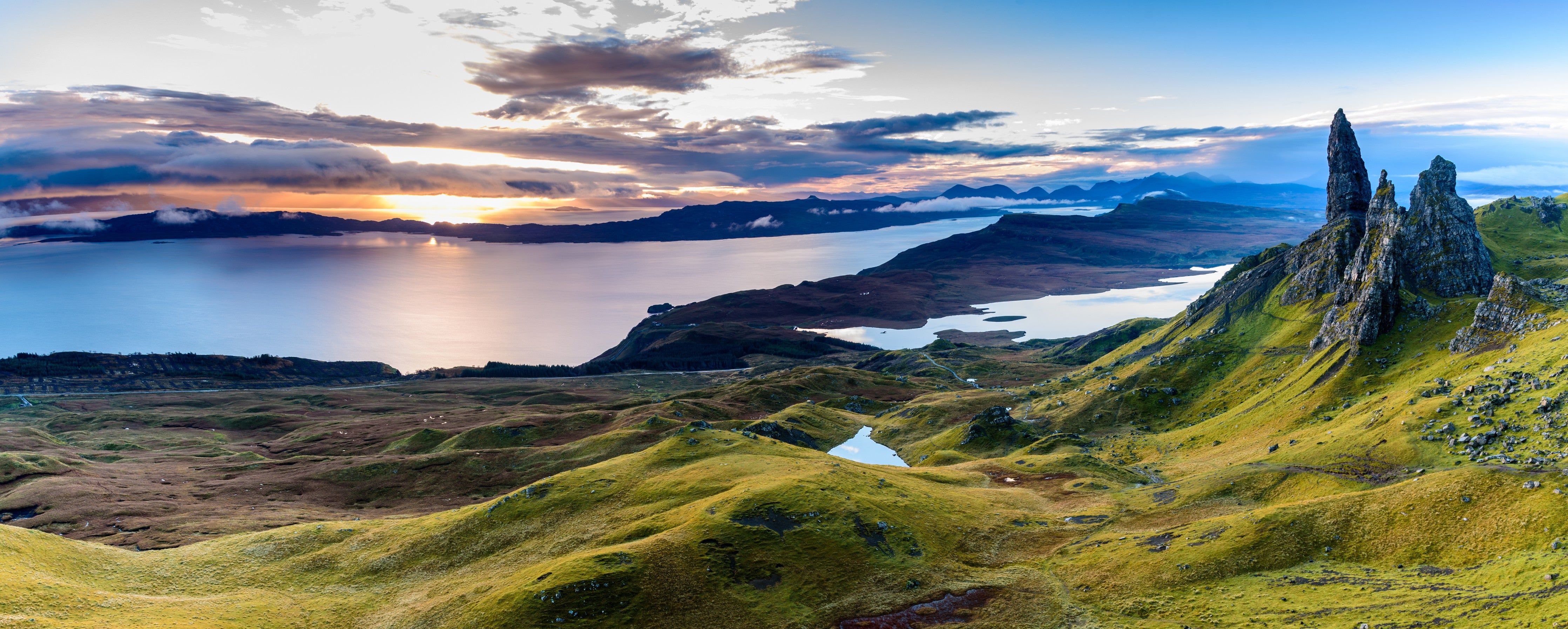 Wandverkleidung Schlafzimmer-Schottische Highlands am Old Man of Storr