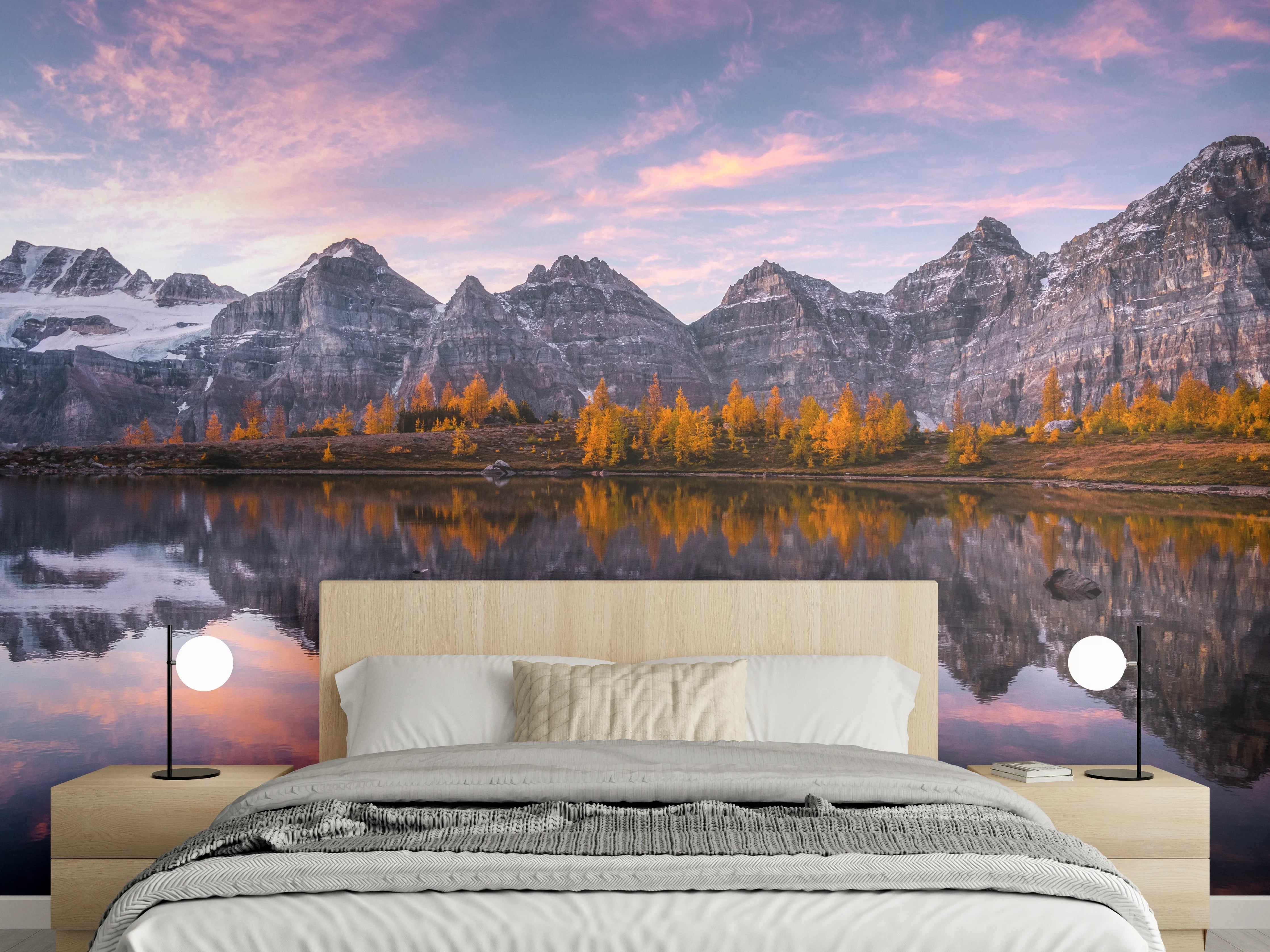 Wandverkleidung Schlafzimmer - Silbergraue Abendruhe am Alpengewässer