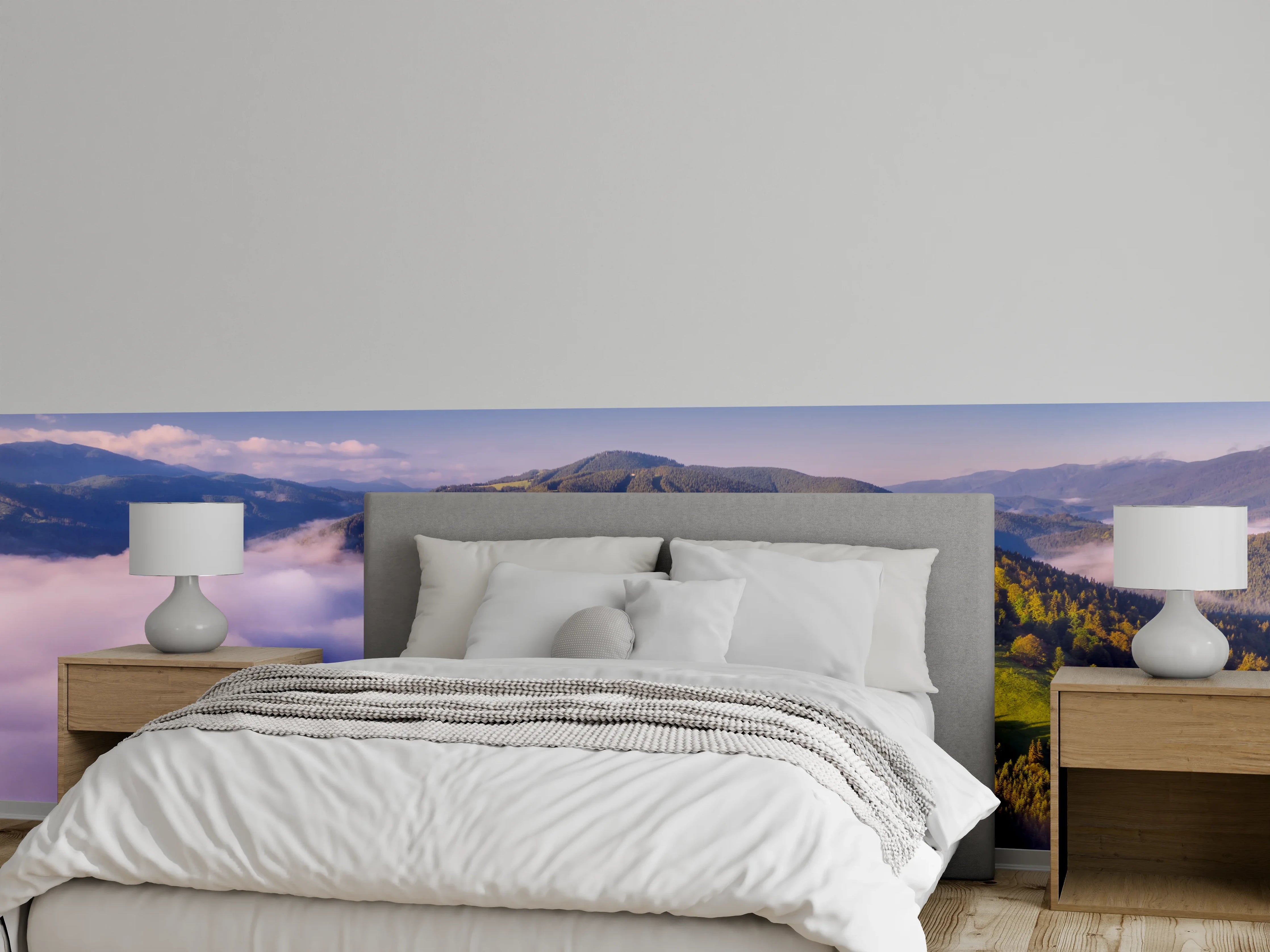 Wandverkleidung Schlafzimmer - Silbergraue Gipfel im Morgendunst