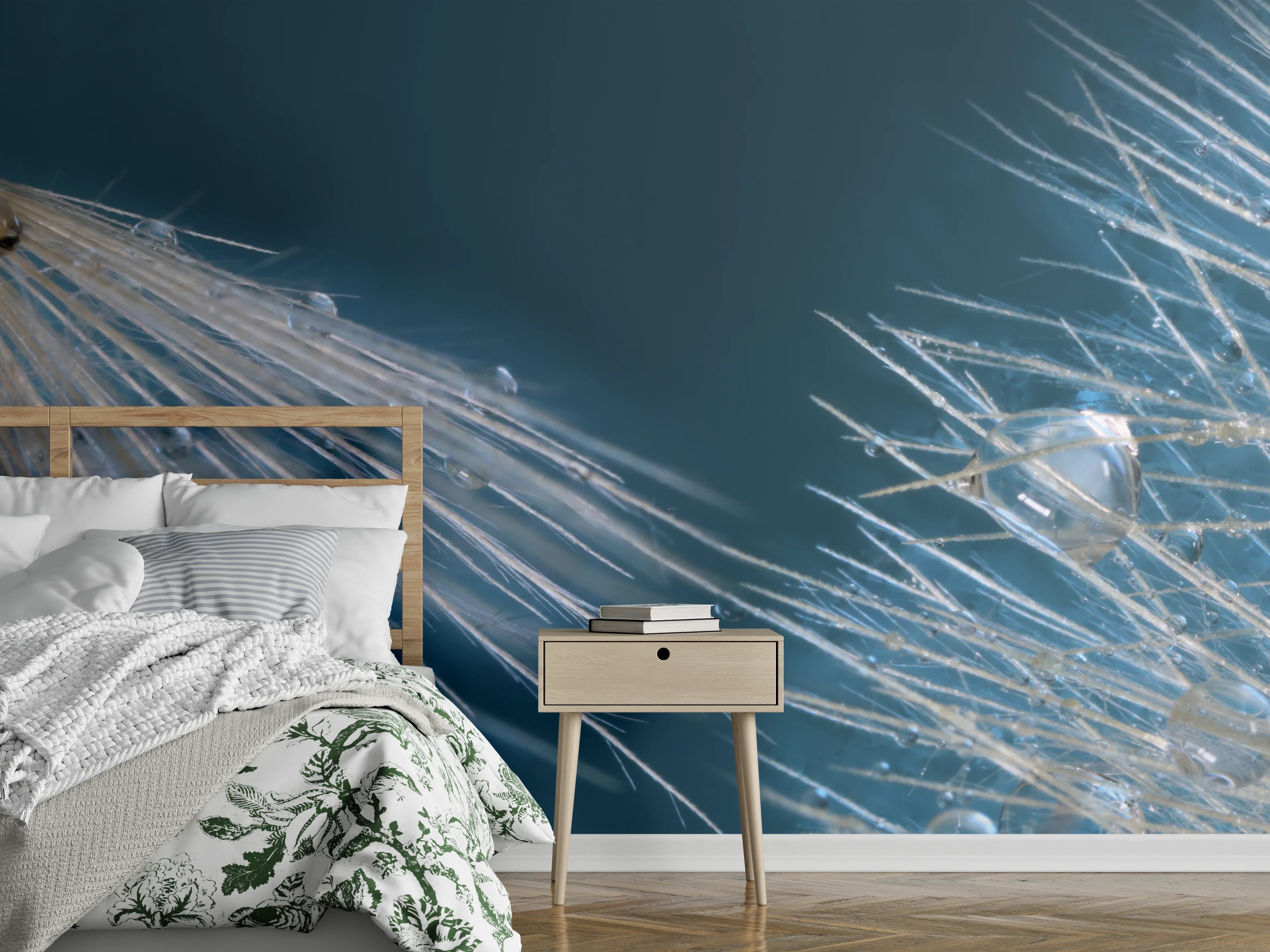 Wandverkleidung Schlafzimmer - Silberne Tautropfen auf weißer Pusteblume