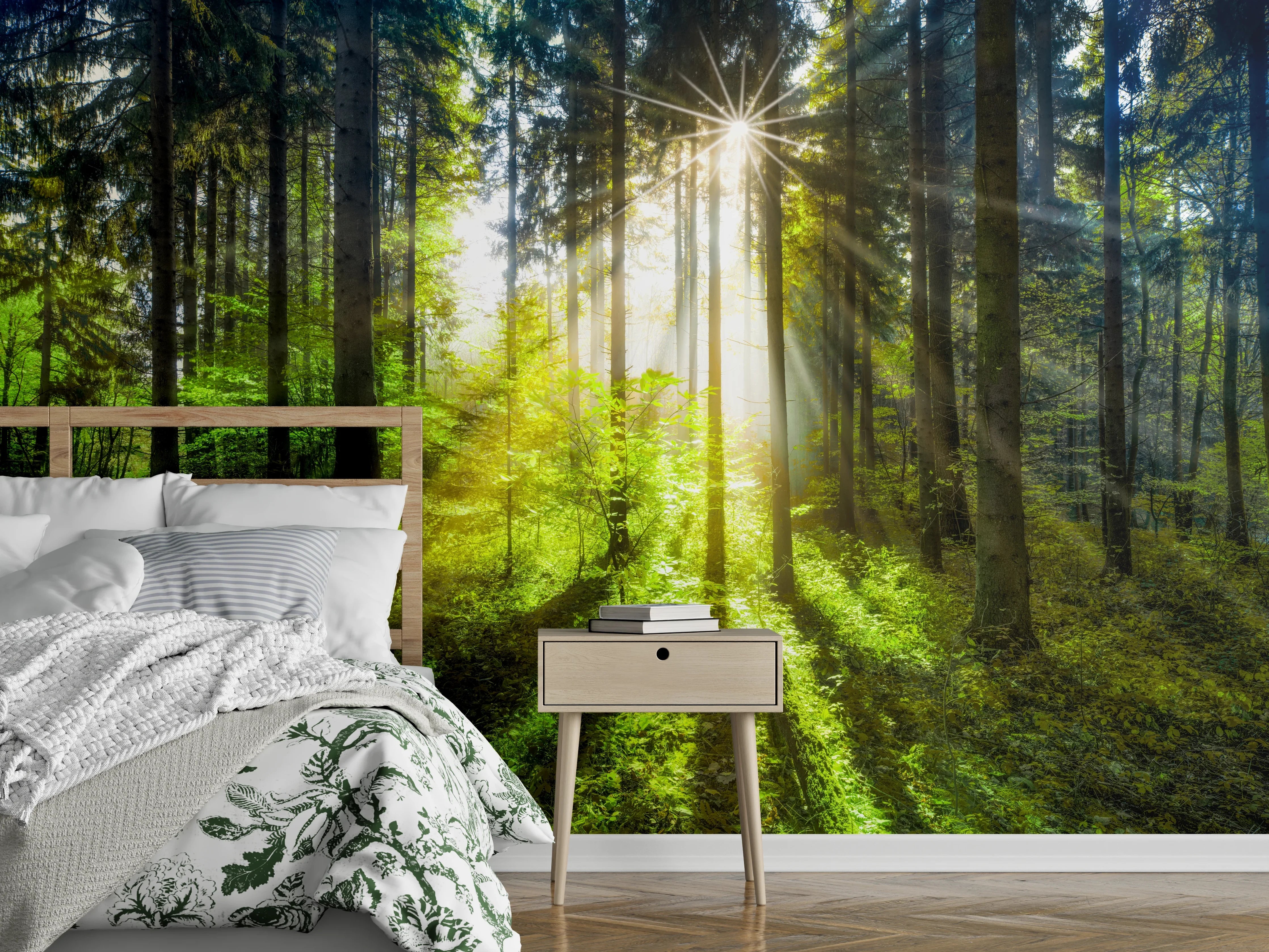 Wandverkleidung Schlafzimmer - Sonnenstrahlen im lebendigem Wald 