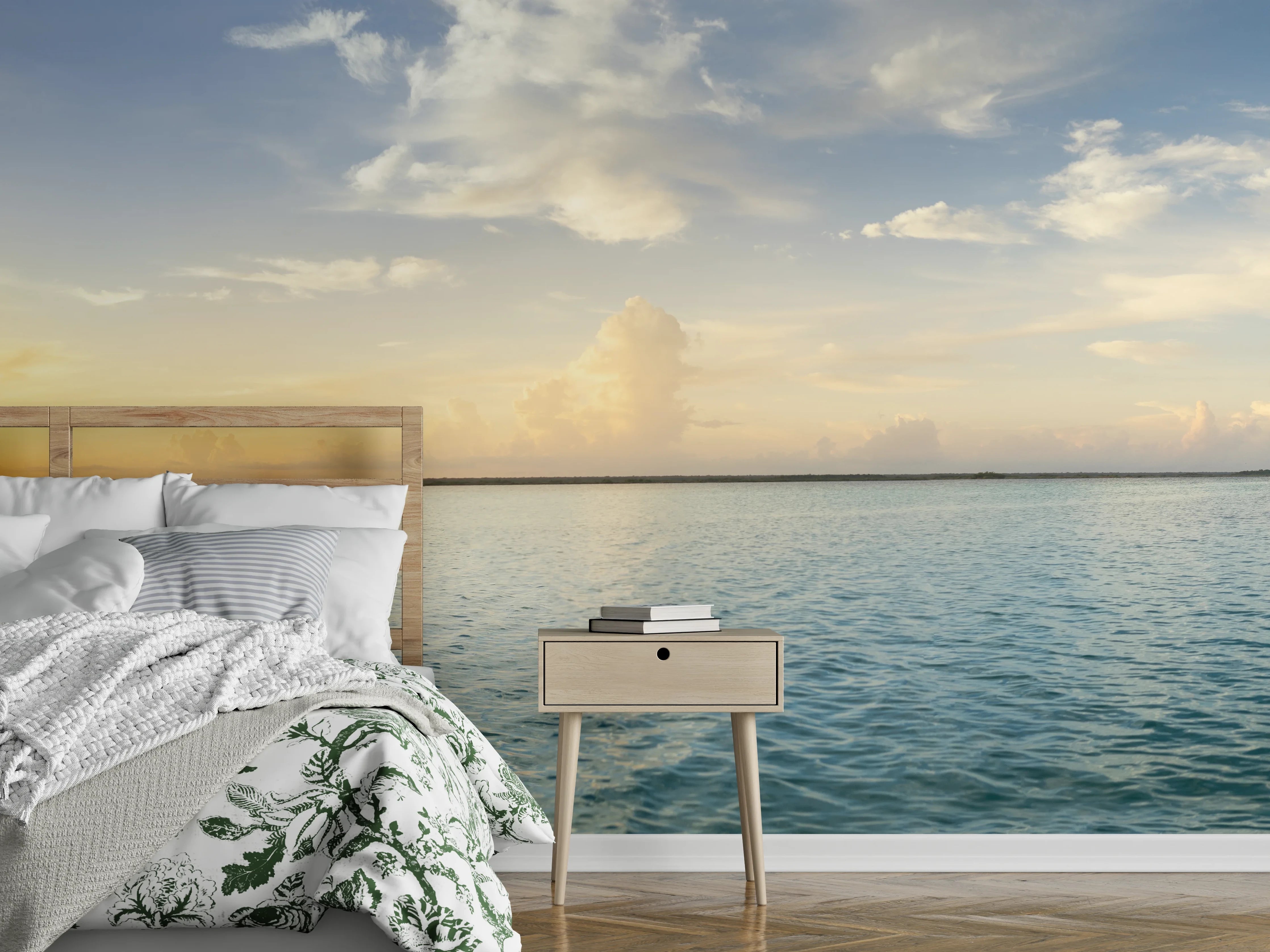 Wandverkleidung Schlafzimmer - Sonnenuntergang über dem Meer mit Wolken
