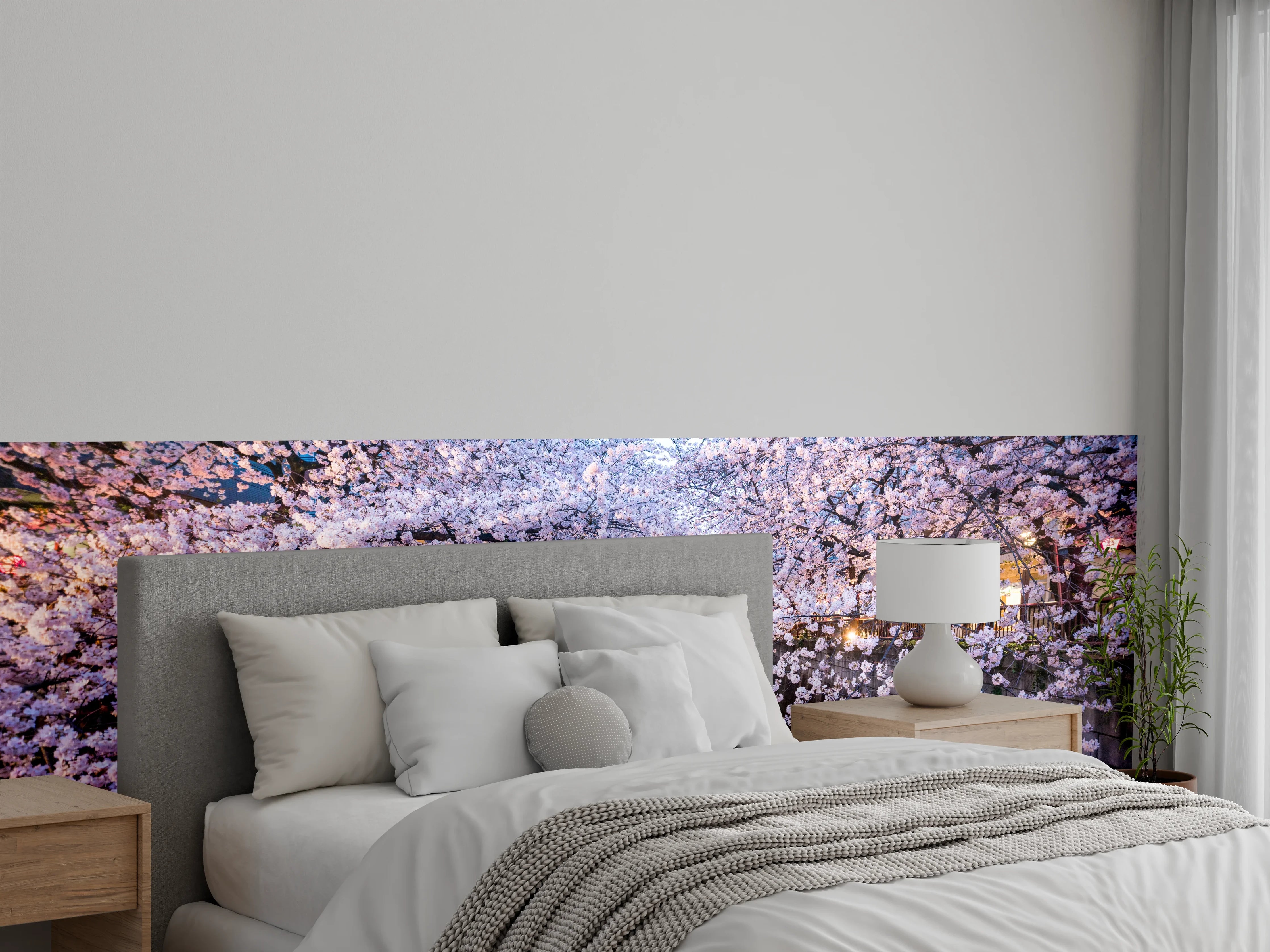 Wandverkleidung Schlafzimmer - Stadtfluss mit Kirschblütenbäumen