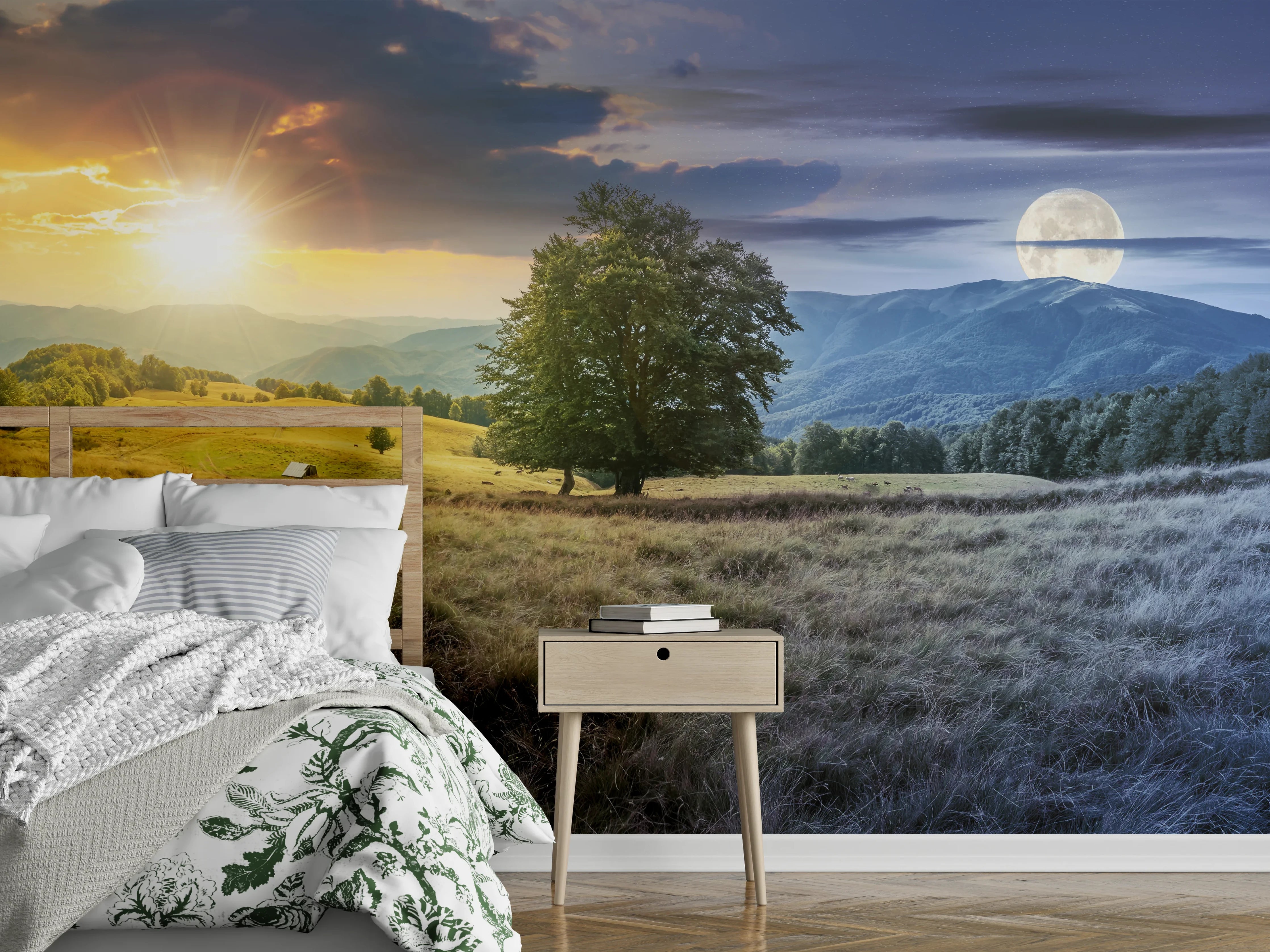 Wandverkleidung Schlafzimmer - Tag-Nacht-Landschaft: Sonnige Wiese trifft Vollmond