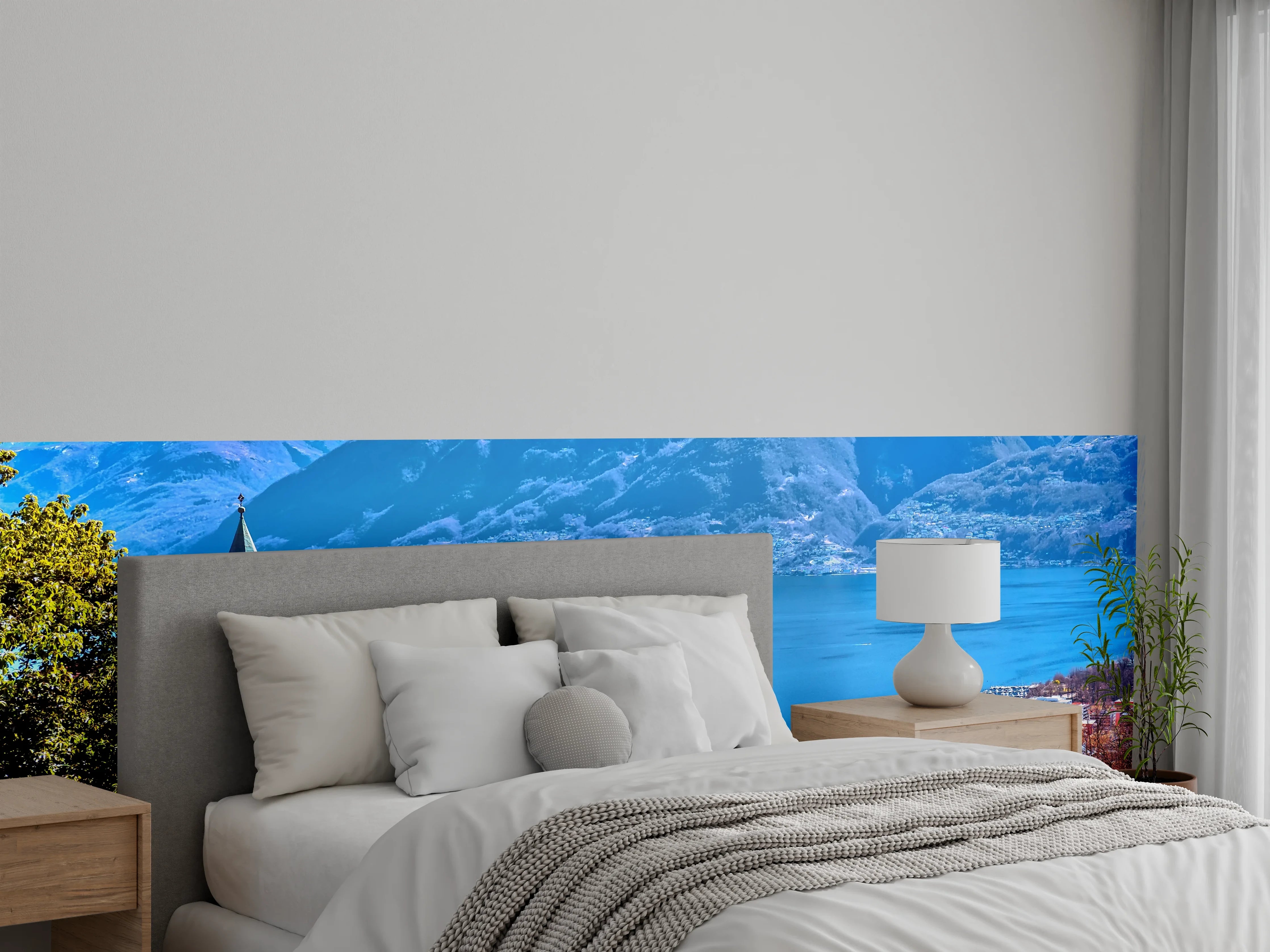 Wandverkleidung Schlafzimmer - Traumhafter Seeblick mit Bergen