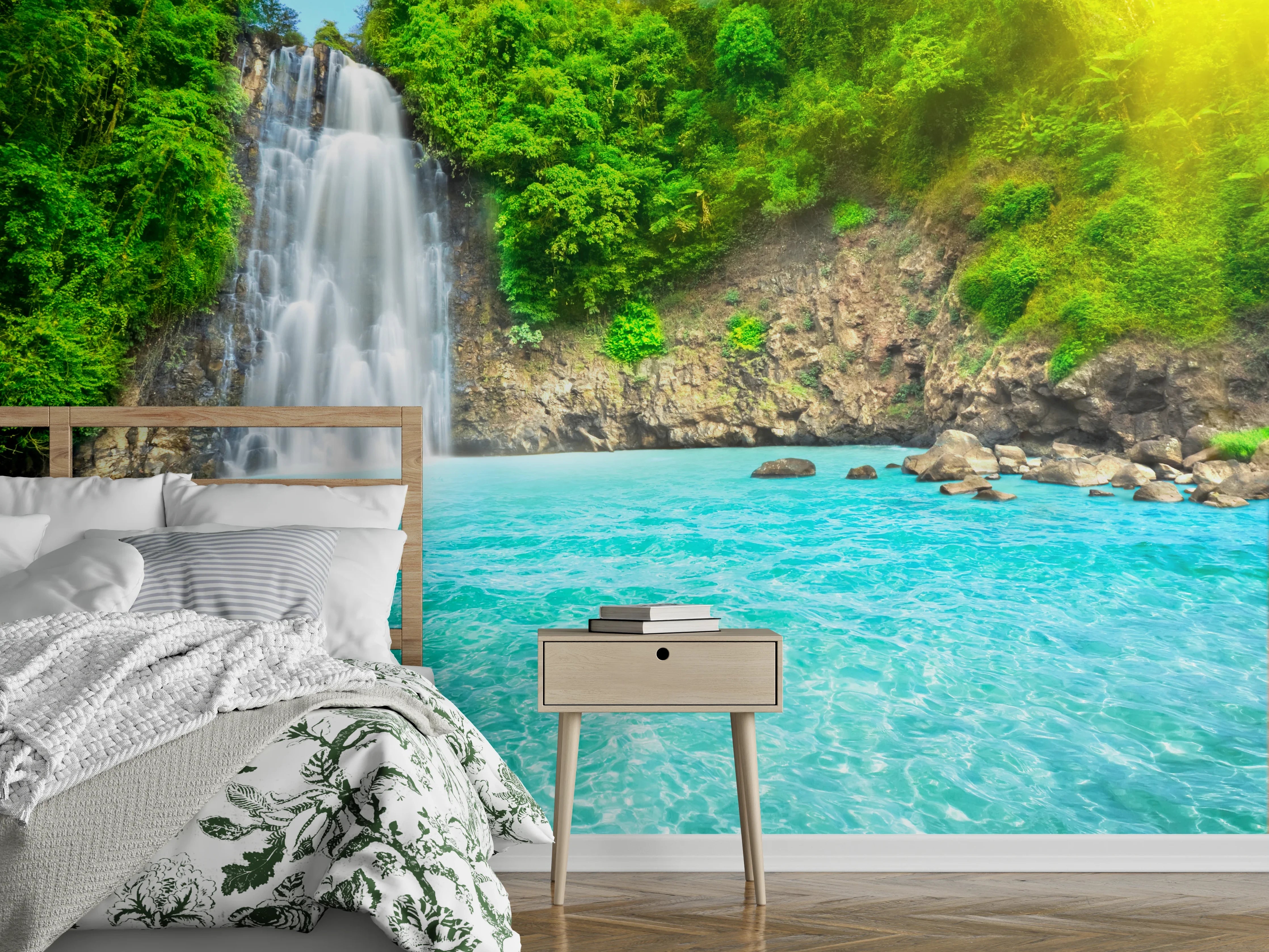 Wandverkleidung Schlafzimmer - Traumhafter Wasserfall im Dschungel