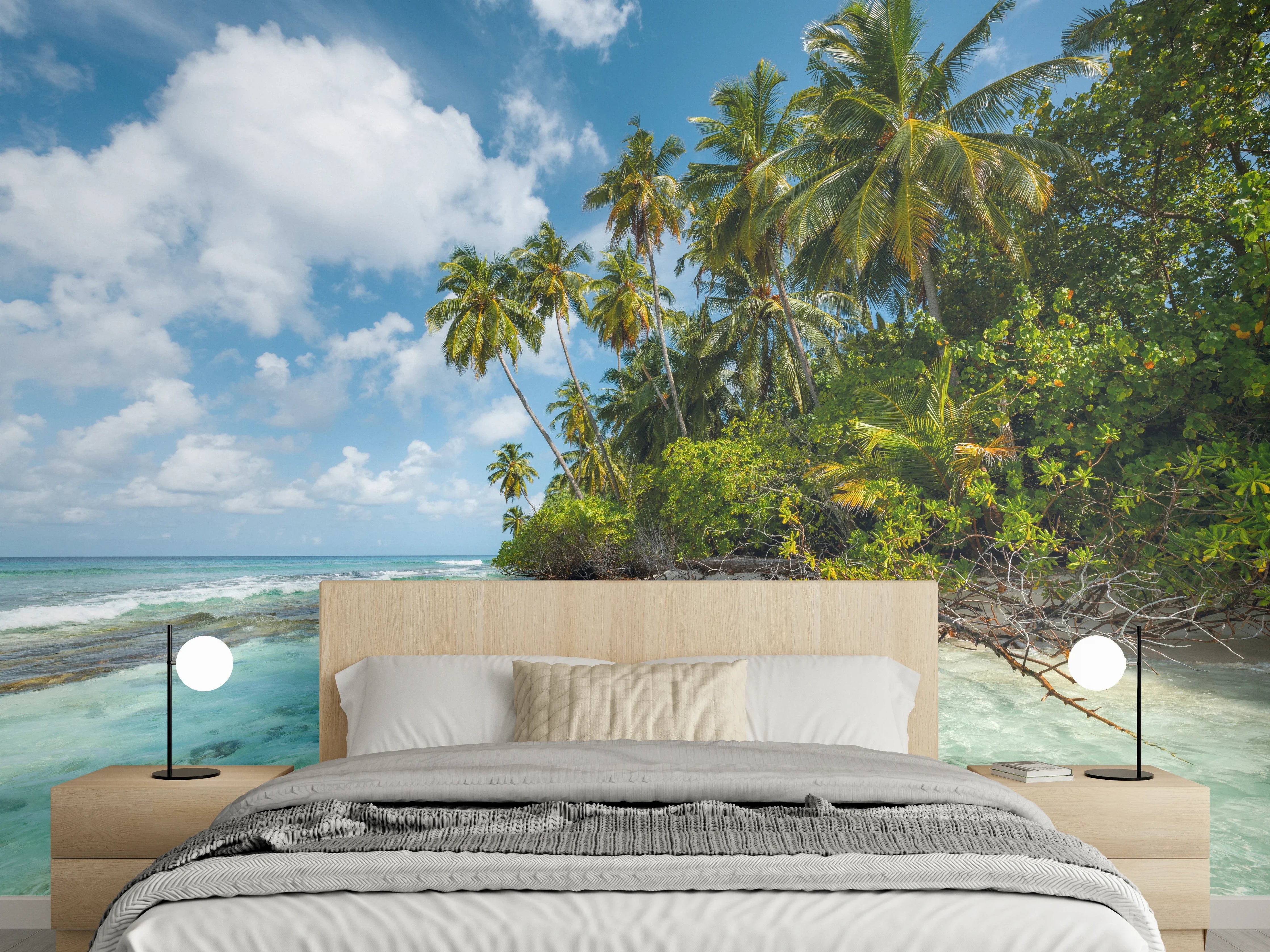Wandverkleidung Schlafzimmer - Tropischer Traumstrand – Palmen und türkisblaues Wasser