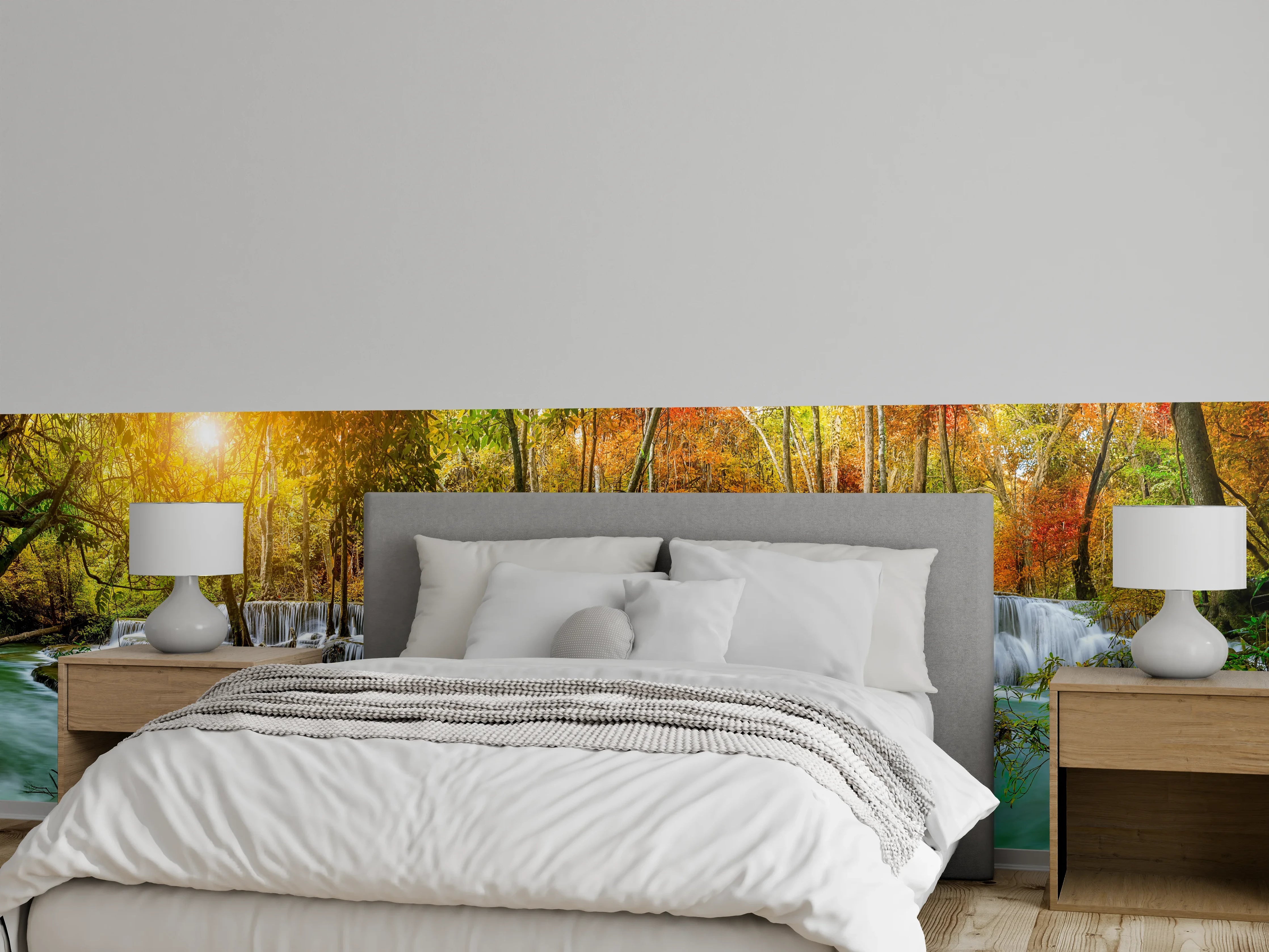 Wandverkleidung Schlafzimmer - Türkis-Grüner Wasserfall im Herbst