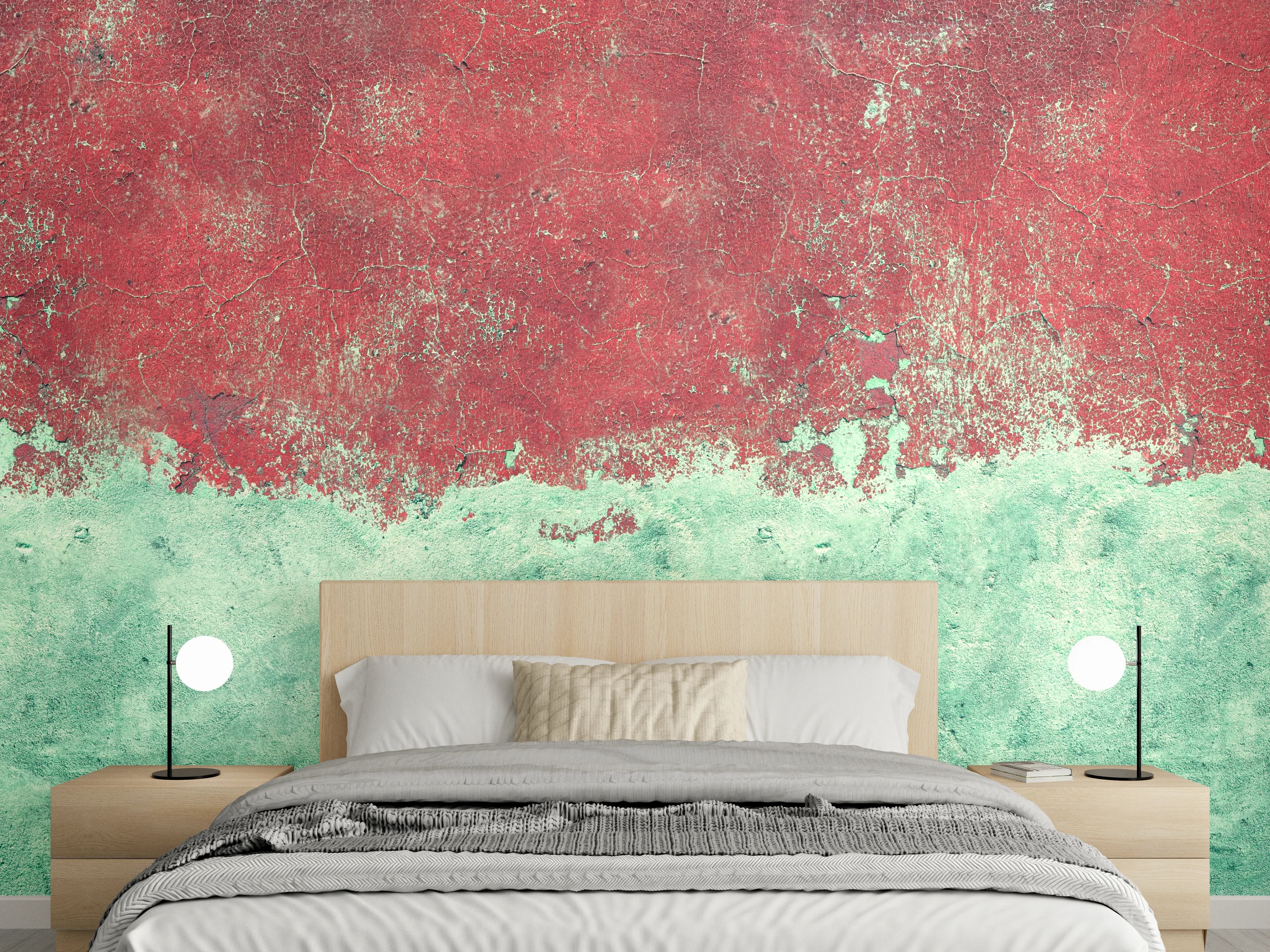 Wandverkleidung Schlafzimmer - Türkis-rote Wand im Grunge-Stil