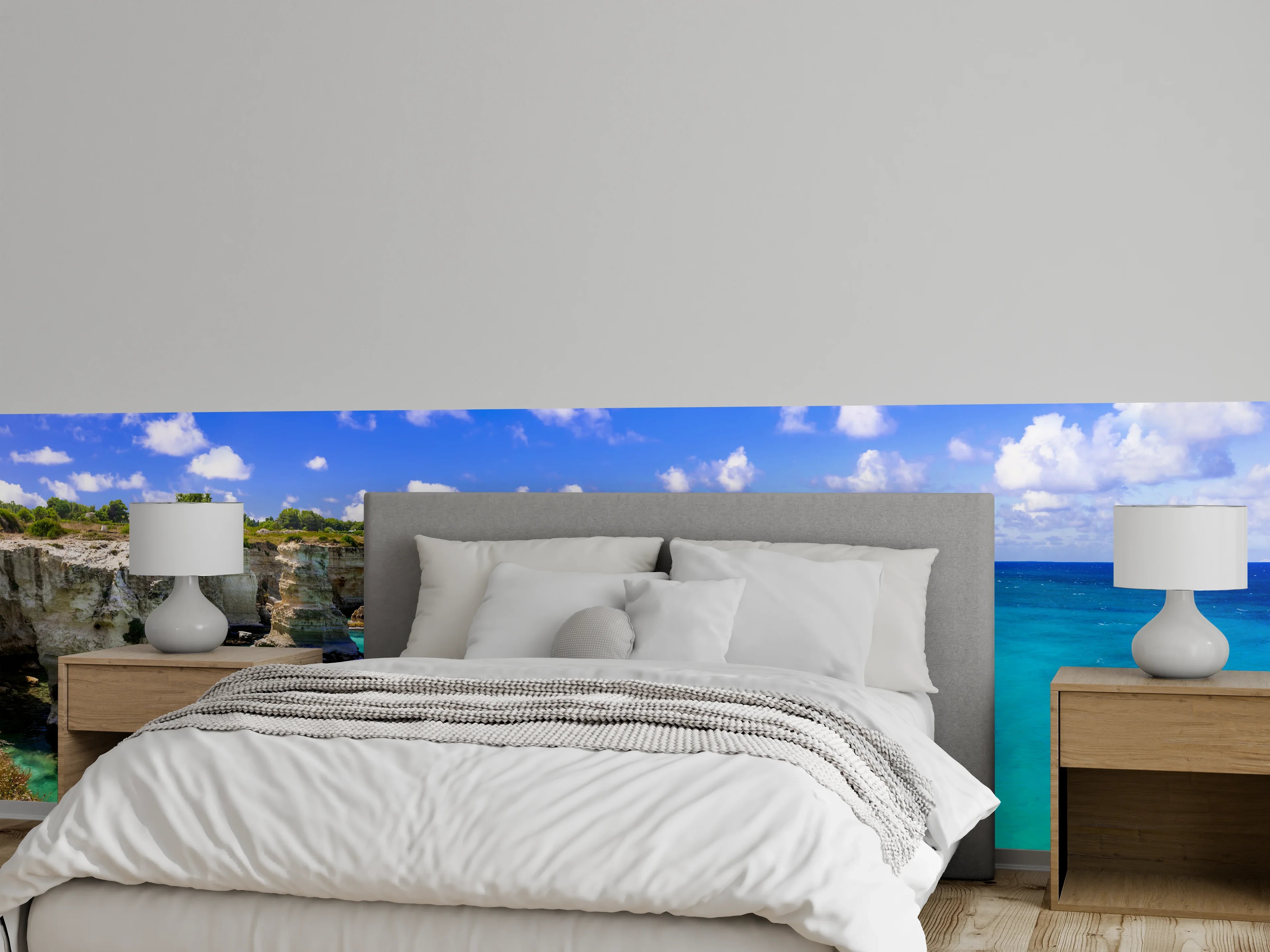 Wandverkleidung Schlafzimmer - Türkisblaue Felsküste am Mittelmeer