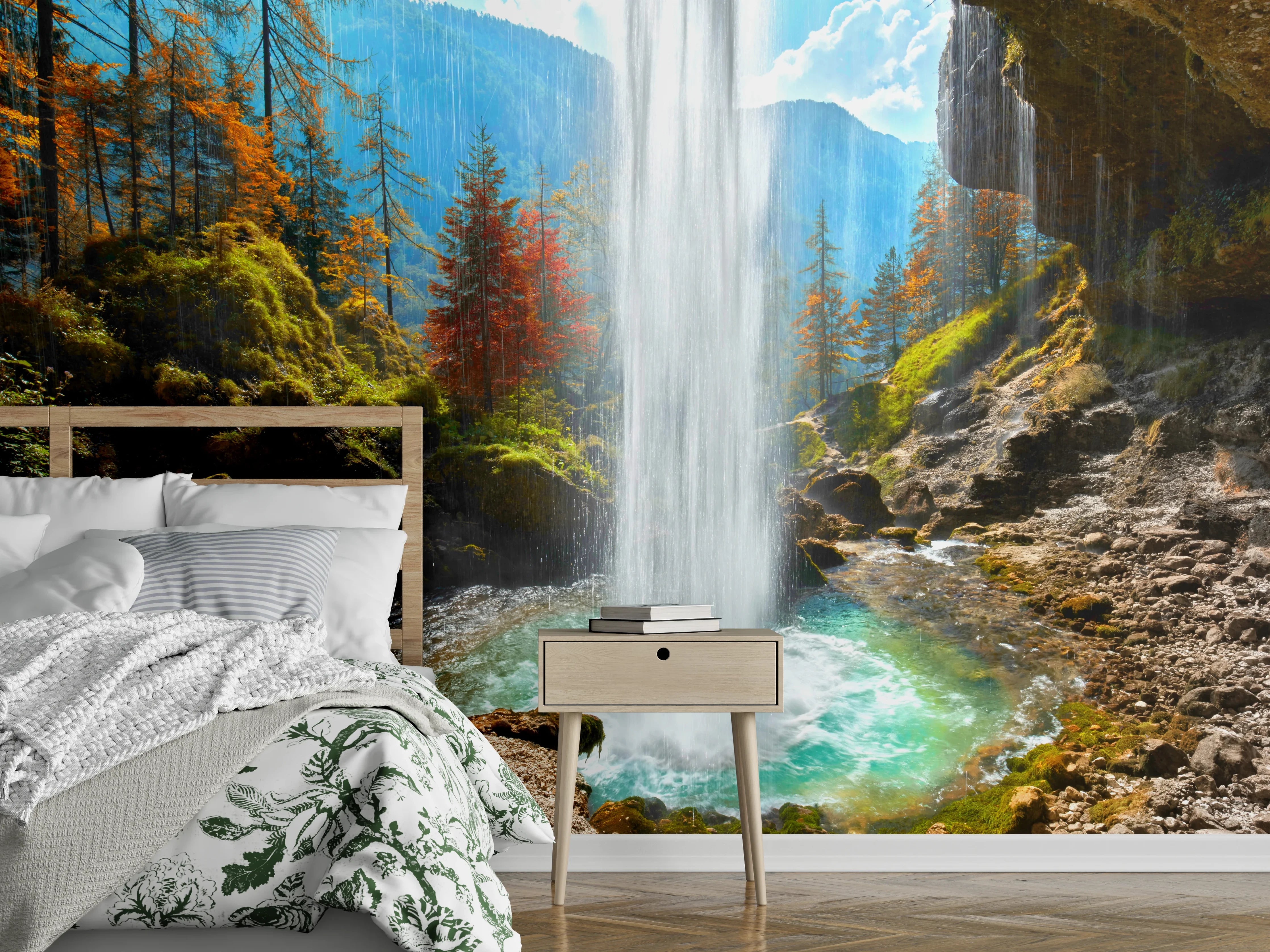 Wandverkleidung Schlafzimmer - Wasserfall im Sonnenlicht Wald Berg