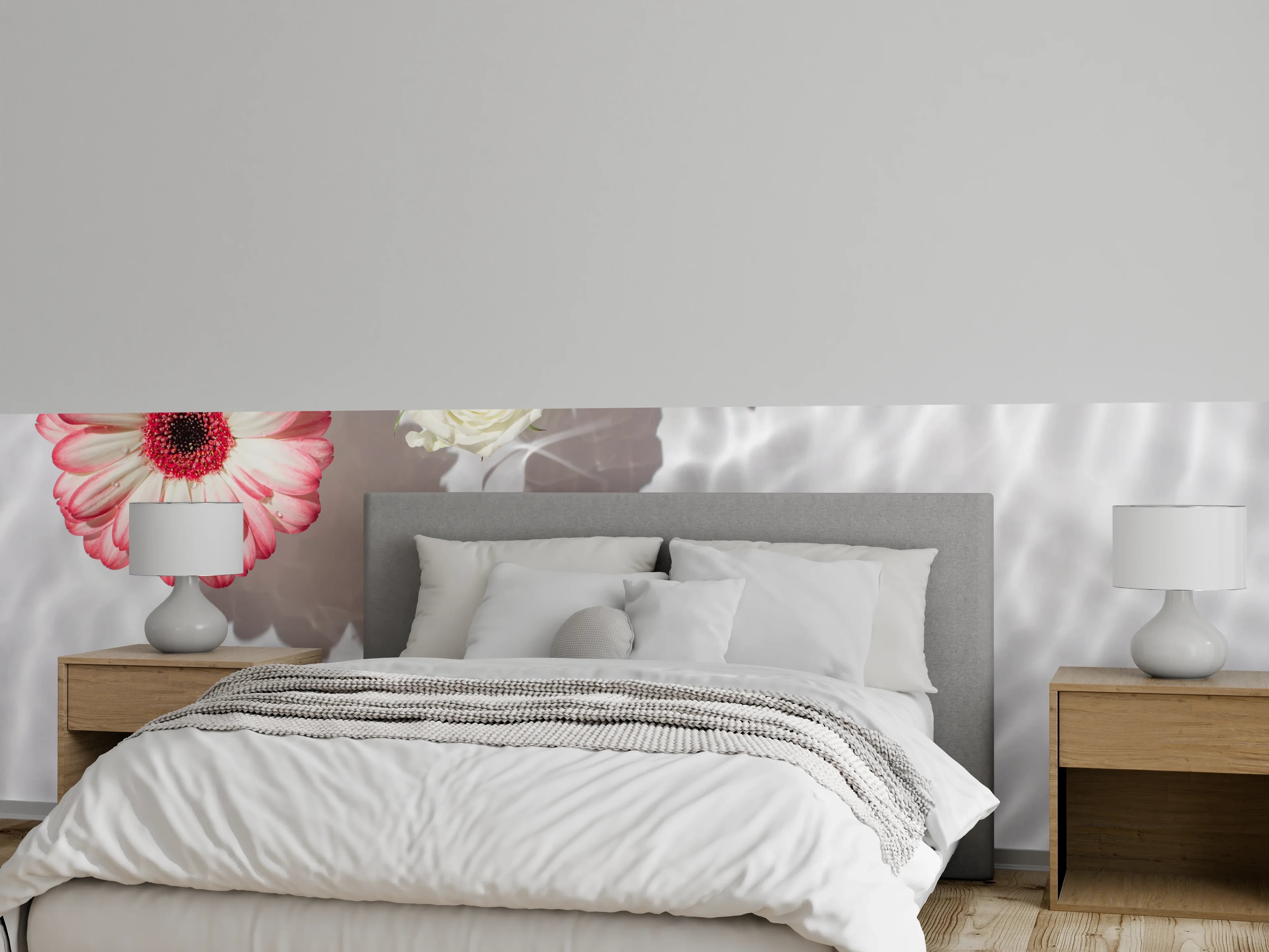 Wandverkleidung Schlafzimmer - Weiße Wasserblumen mit Rosa-Akzent
