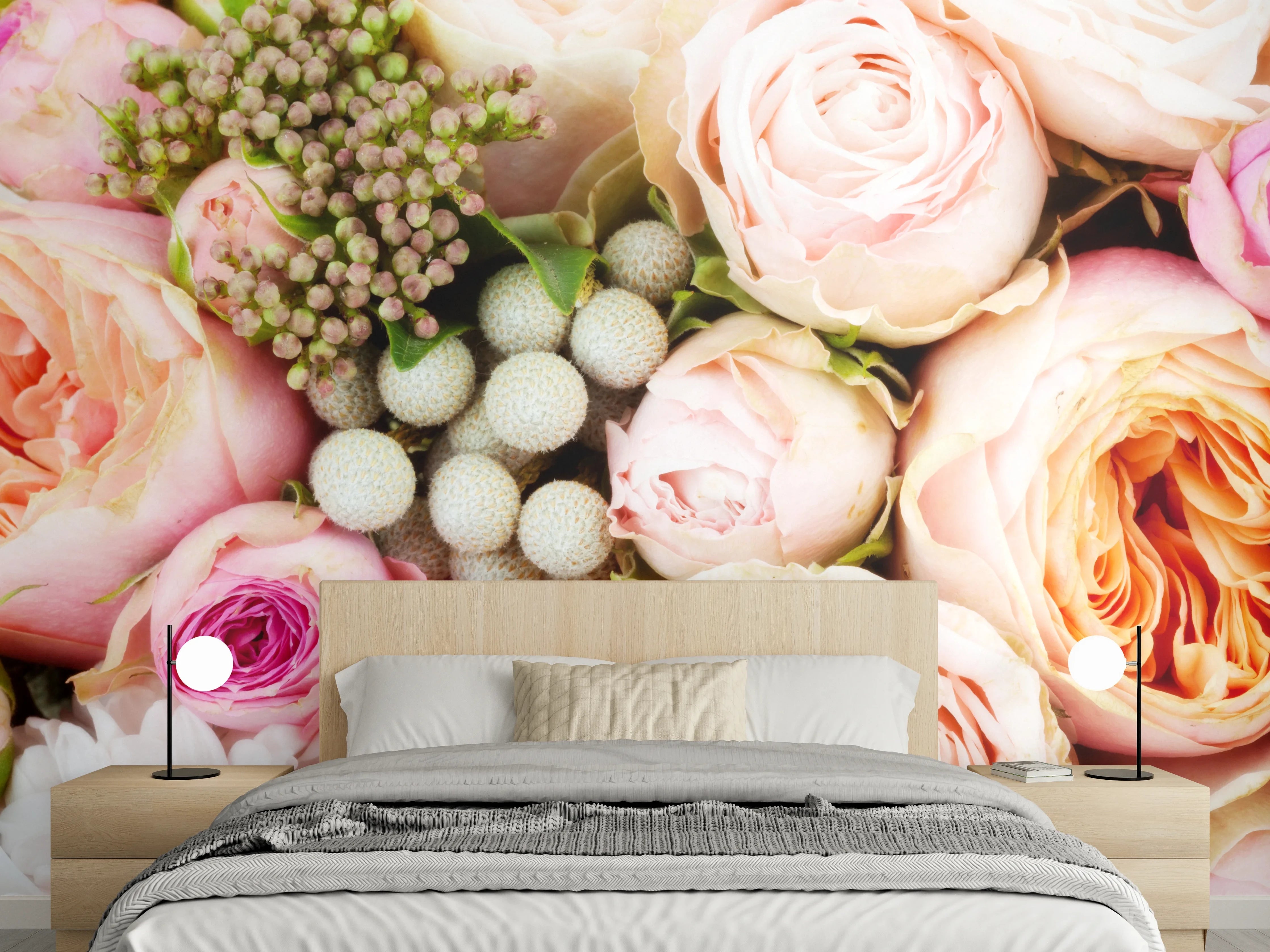 Wandverkleidung Schlafzimmer - Zarte Rosen in Pastell – Blumenmix