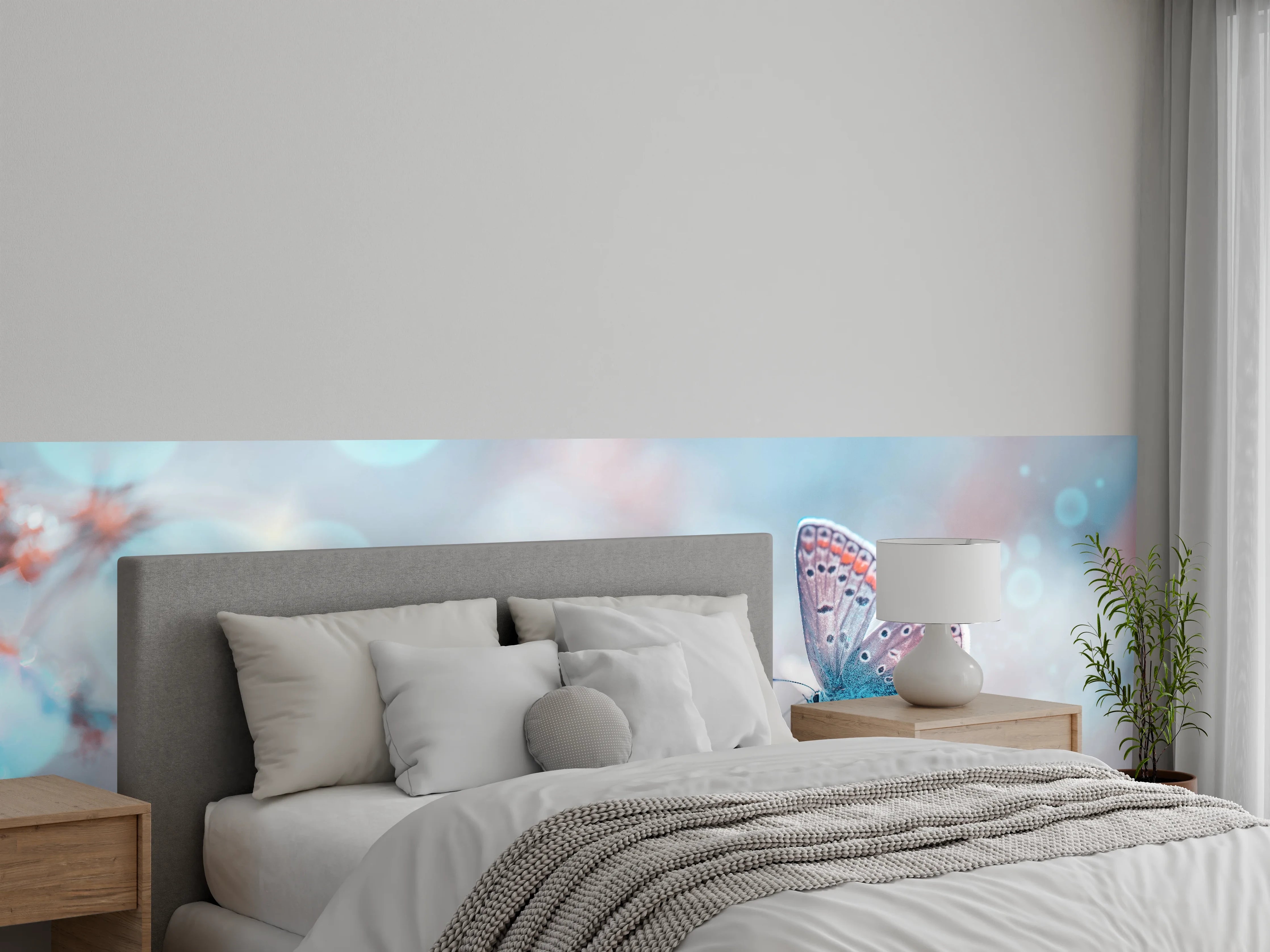 Wandverkleidung Schlafzimmer - Zarter Schmetterling auf Blüte – Pastell
