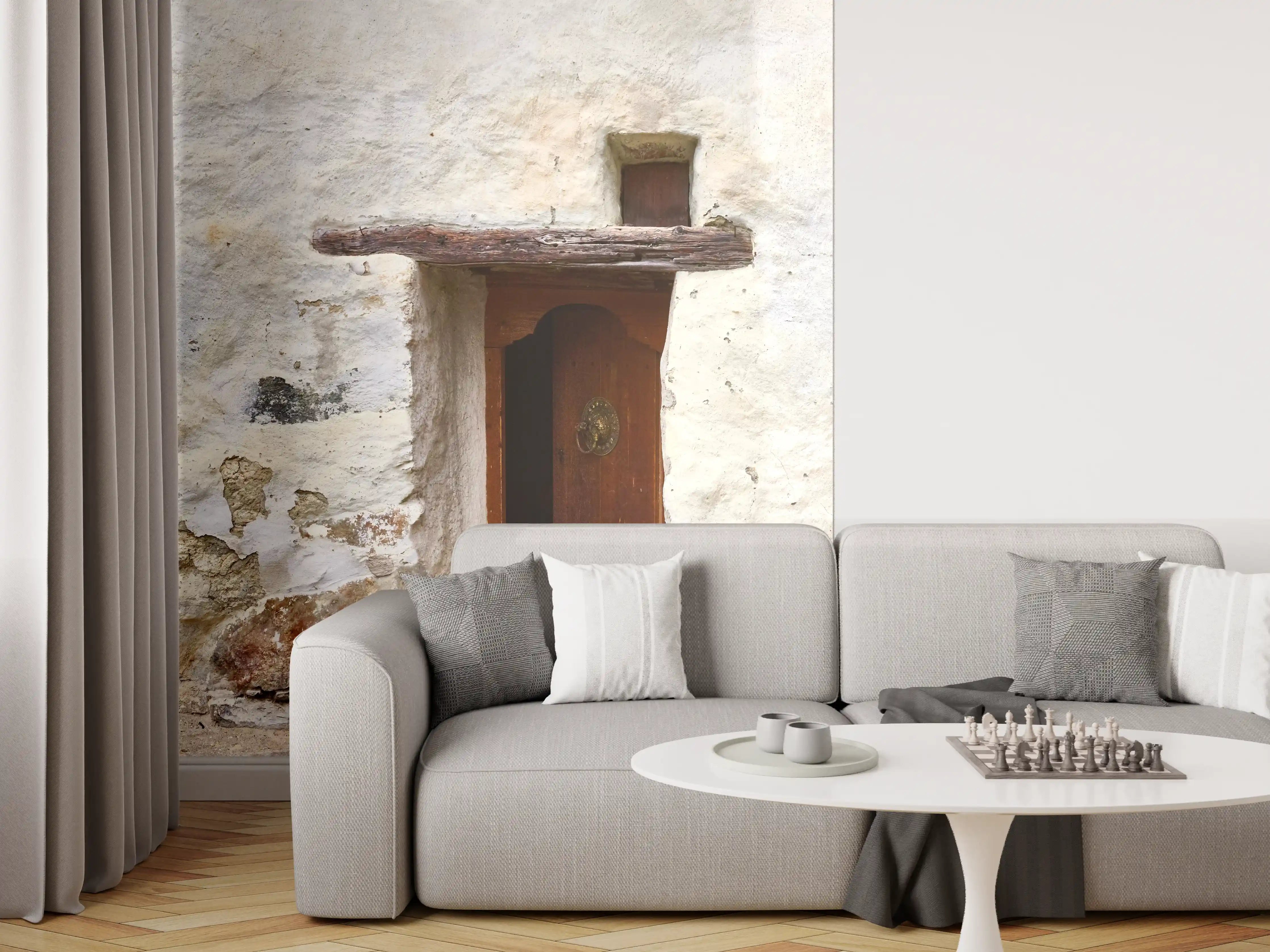 Wandverkleidung Wohnzimmer - Alter Türeingang in Südtirol