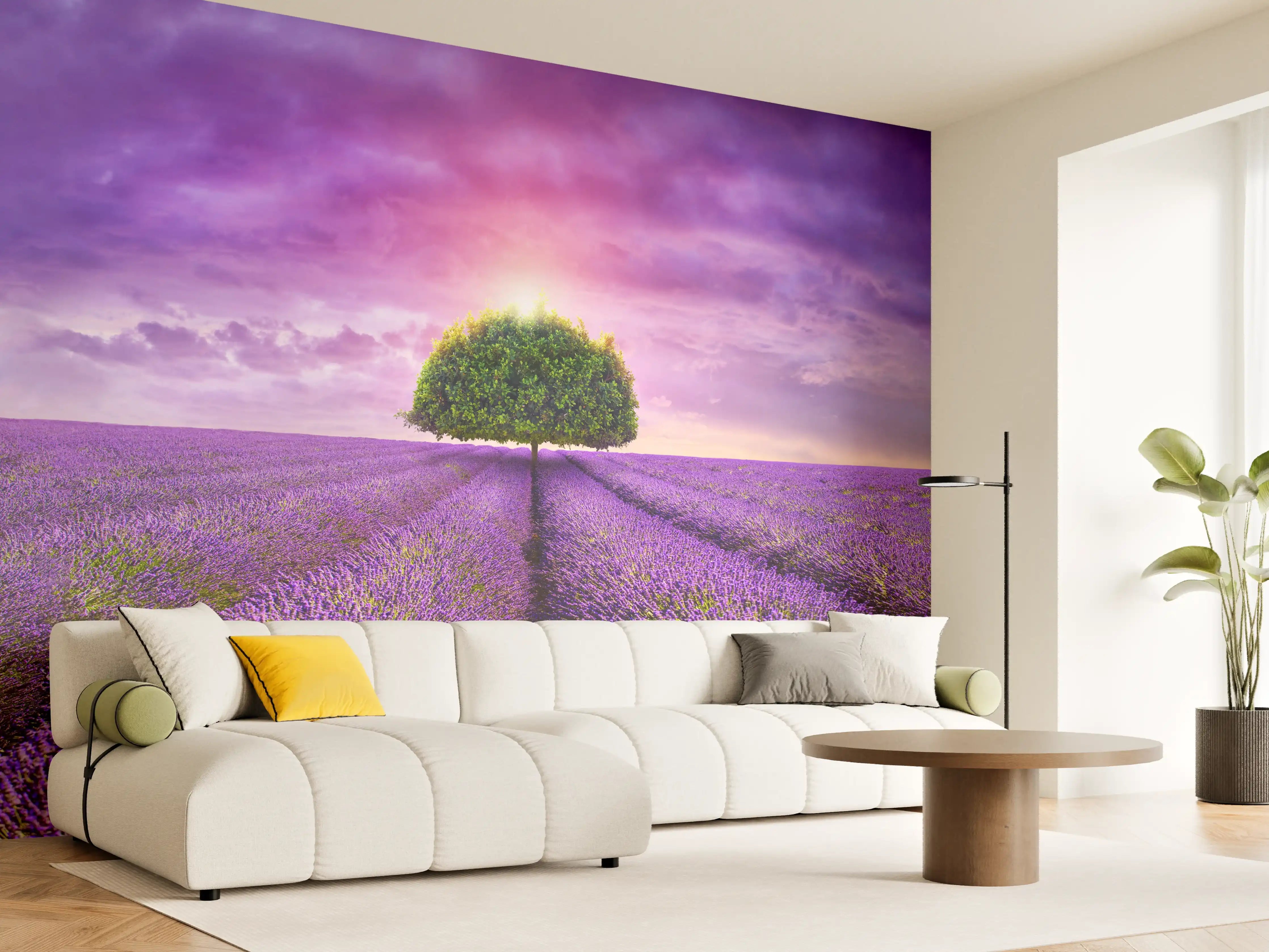 Wandverkleidung Wohnzimmer - Baum im schönen lavendel Feld