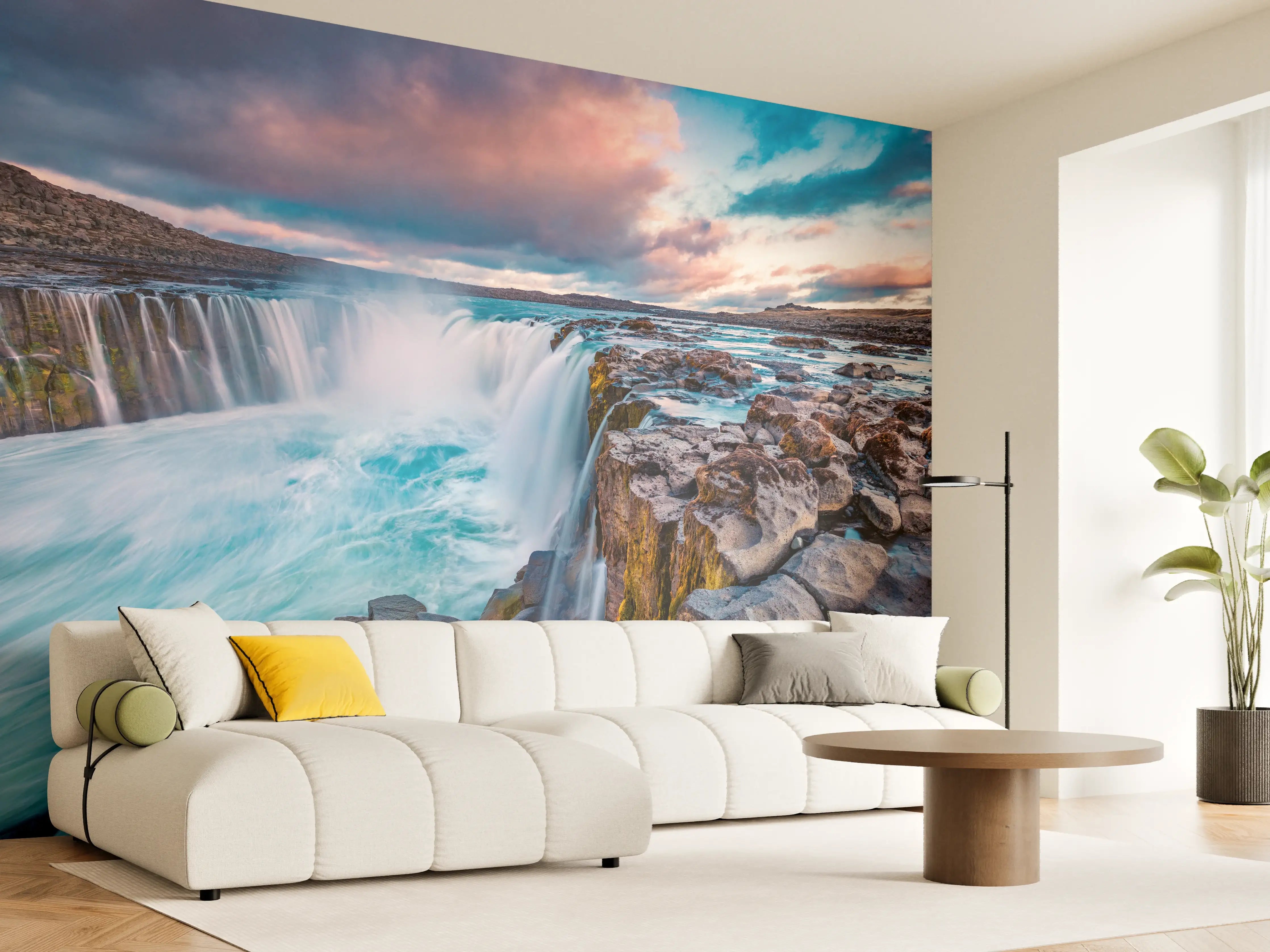 Wandverkleidung Wohnzimmer - Beeindruckende Wasserfall-Kulisse bei Sonnenuntergang