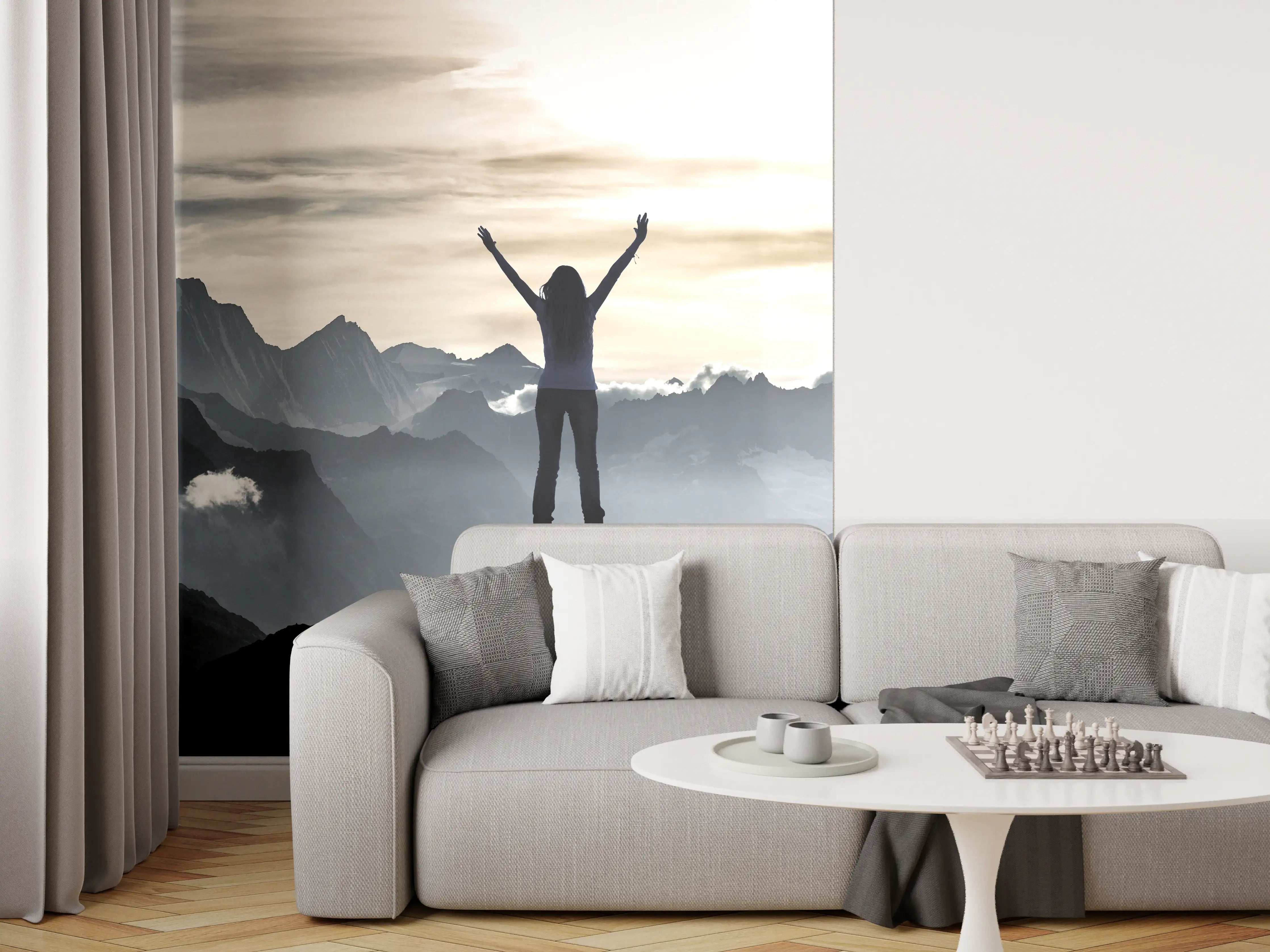 Wandverkleidung Wohnzimmer - Bergsteigerin am Gipfel