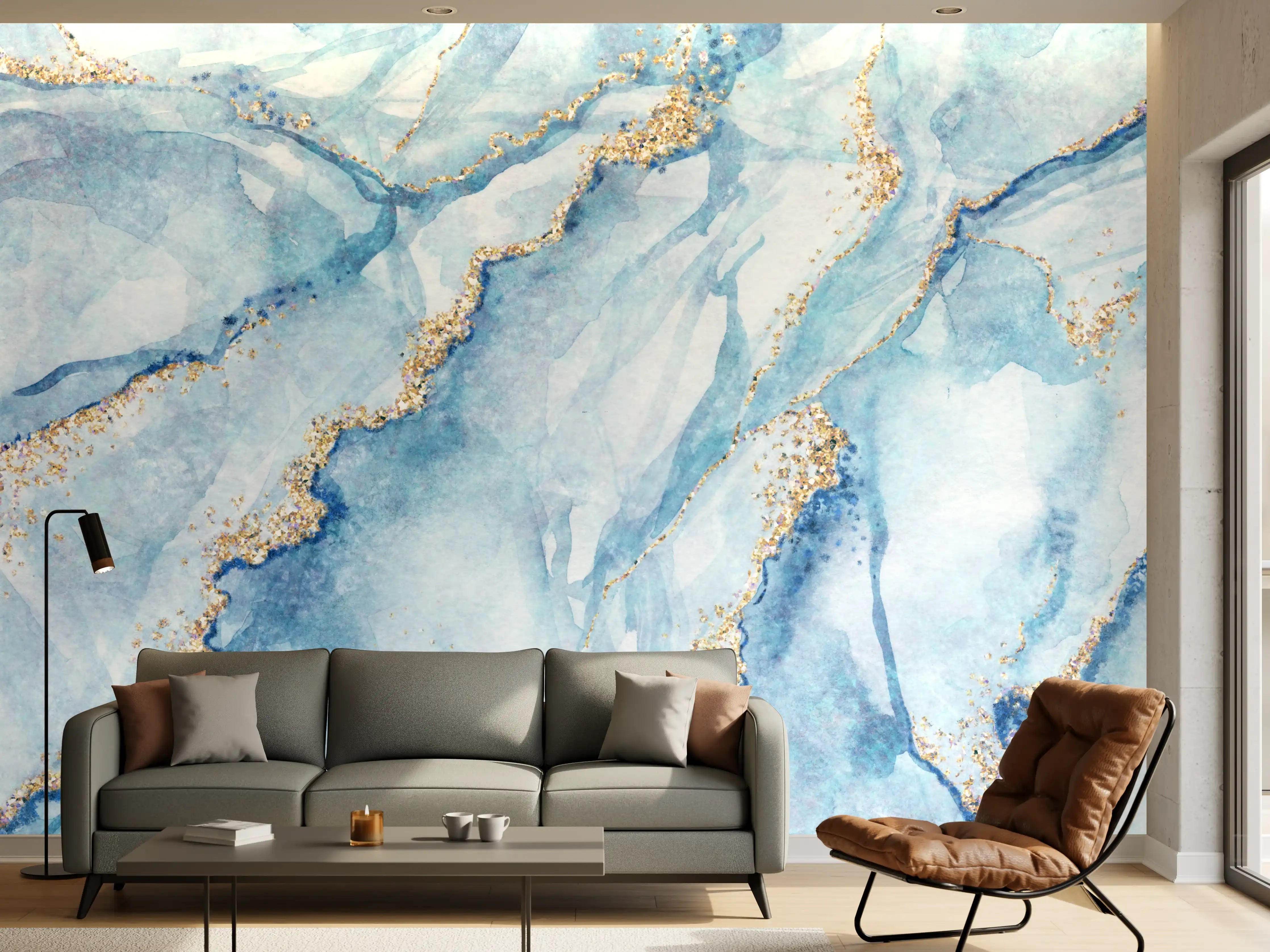 Wandverkleidung Wohnzimmer - Blaues Marmor Design mit Goldakzenten