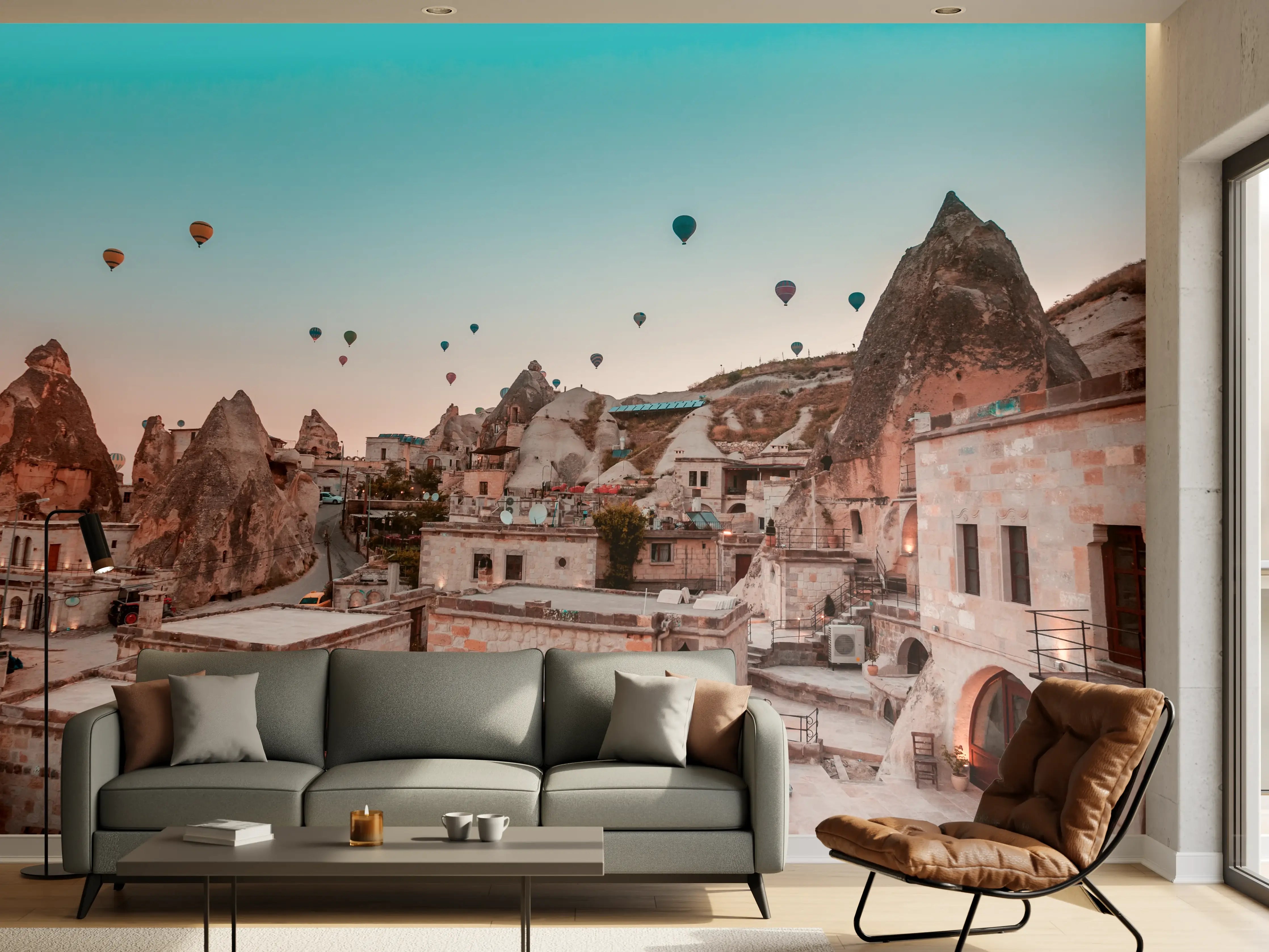 Wandverkleidung Wohnzimmer - Bunte Heißluftballons über historischer Stadt